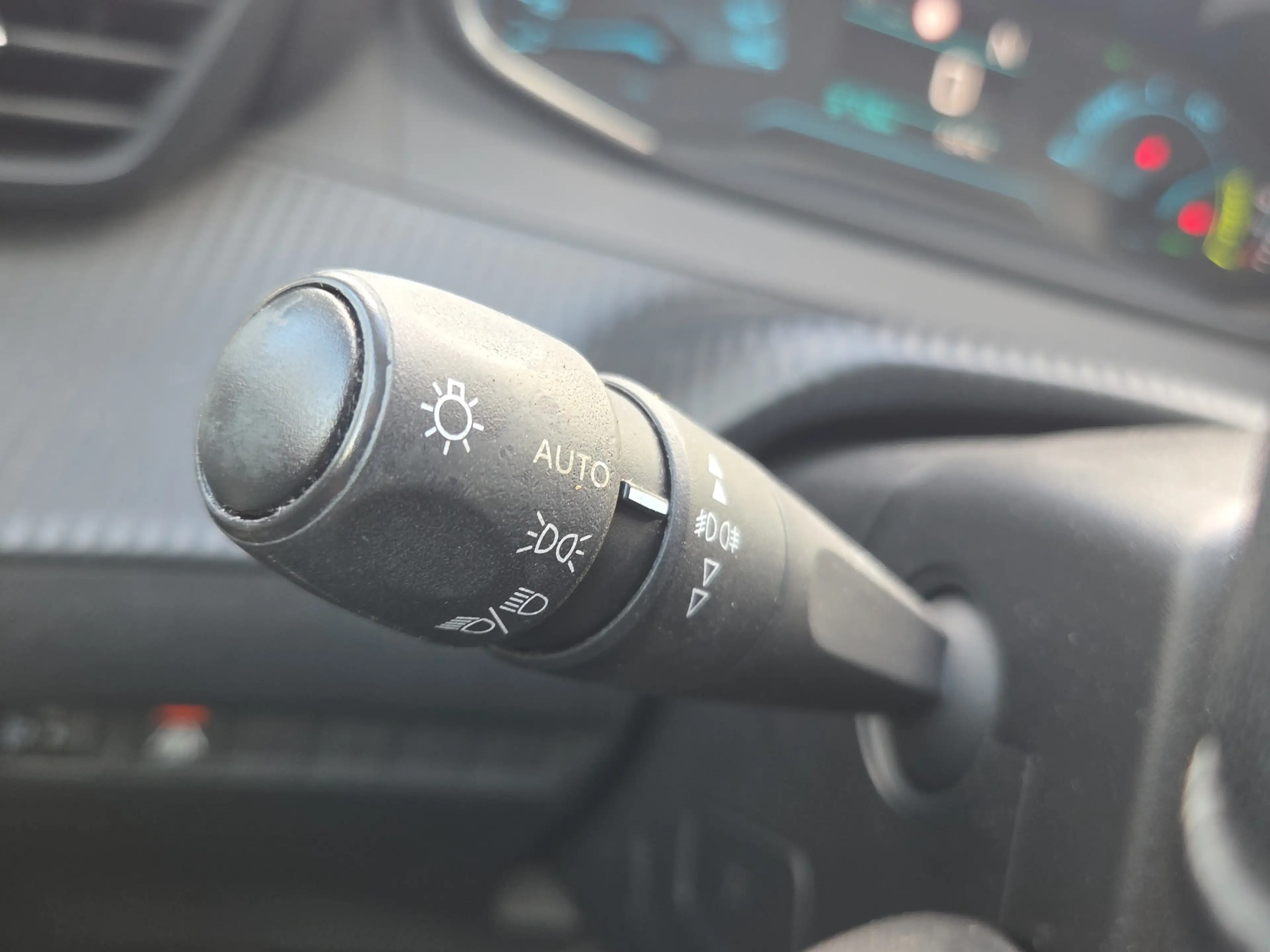 Peugeot e-2008 EV Blue Lease Active 50 kWh Camera | Carplay/andro — photo 12