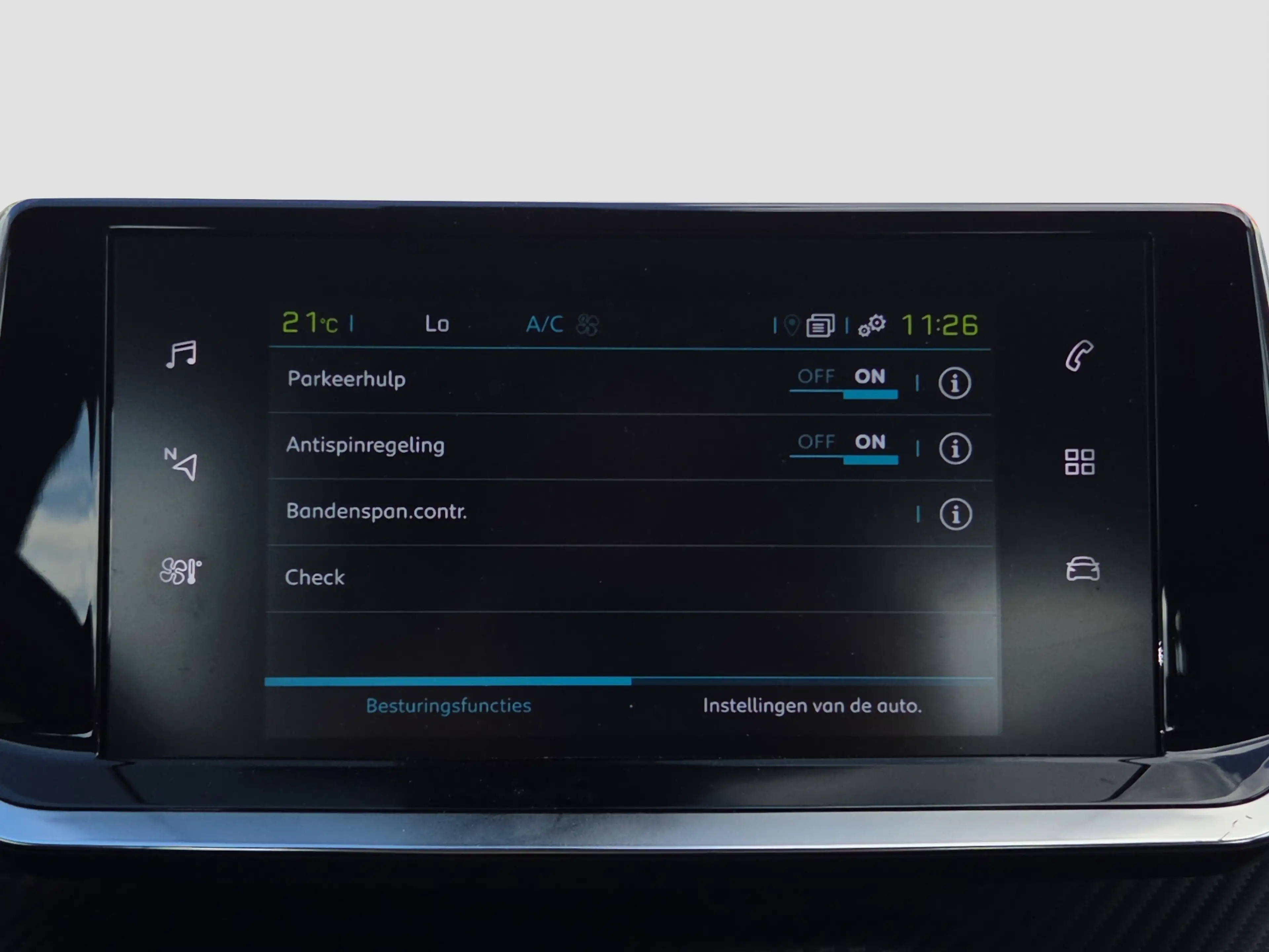 Peugeot e-2008 EV Blue Lease Active 50 kWh Camera | Carplay/andro — photo 21