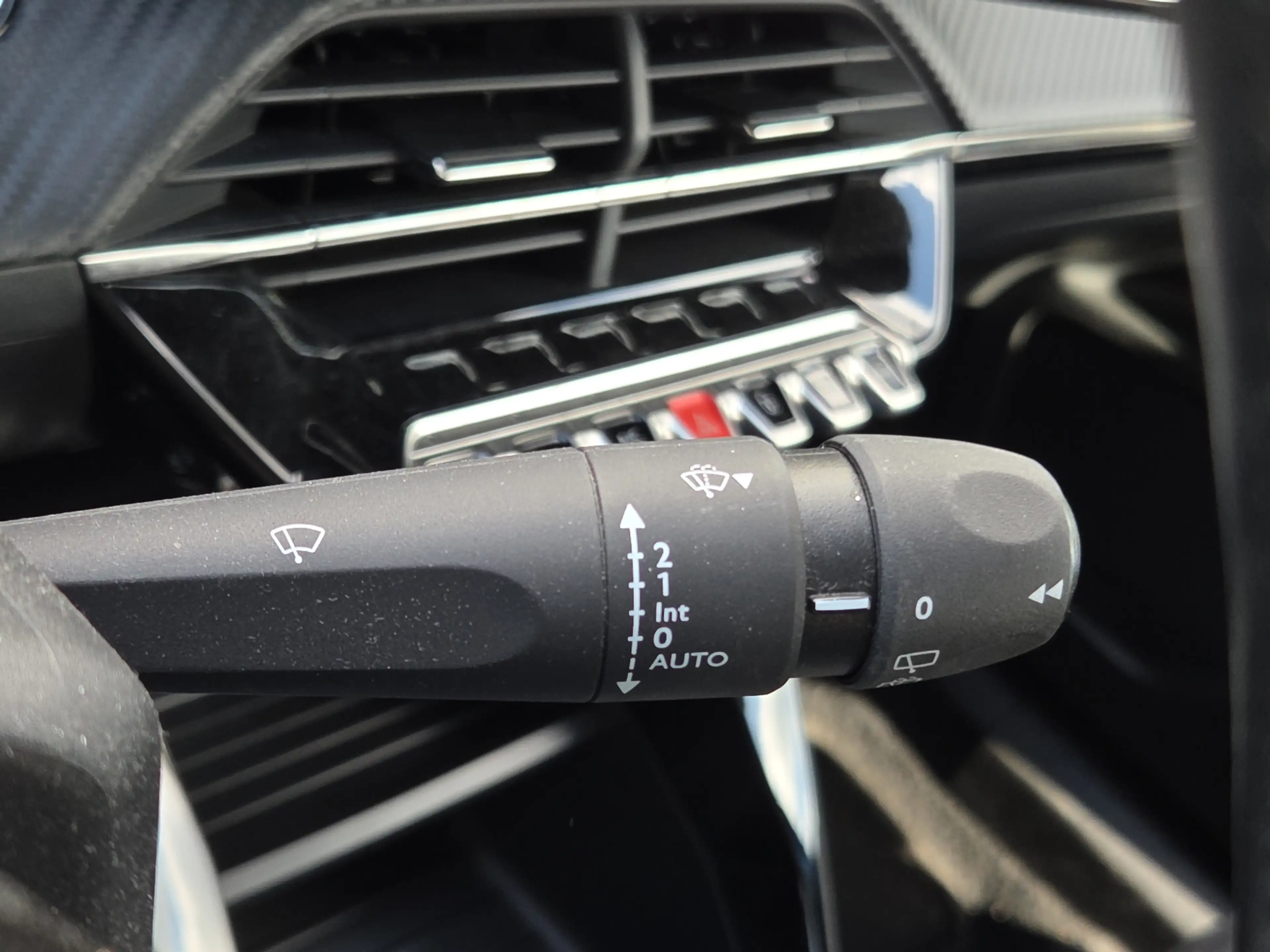 Peugeot e-2008 EV Blue Lease Active 50 kWh Camera | Carplay/andro — photo 16
