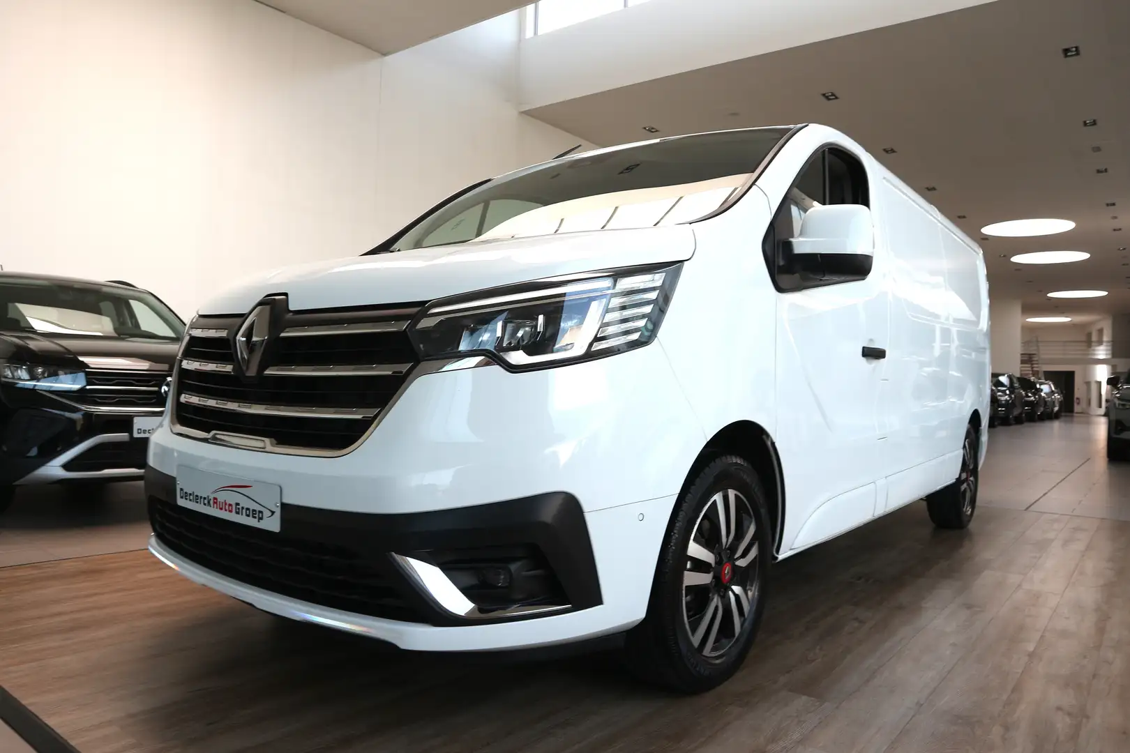 Renault Trafic EXCLUSIVE EDITION*AUTOMAAT*36.000KM*VELE OPTIES ! Wit - 2
