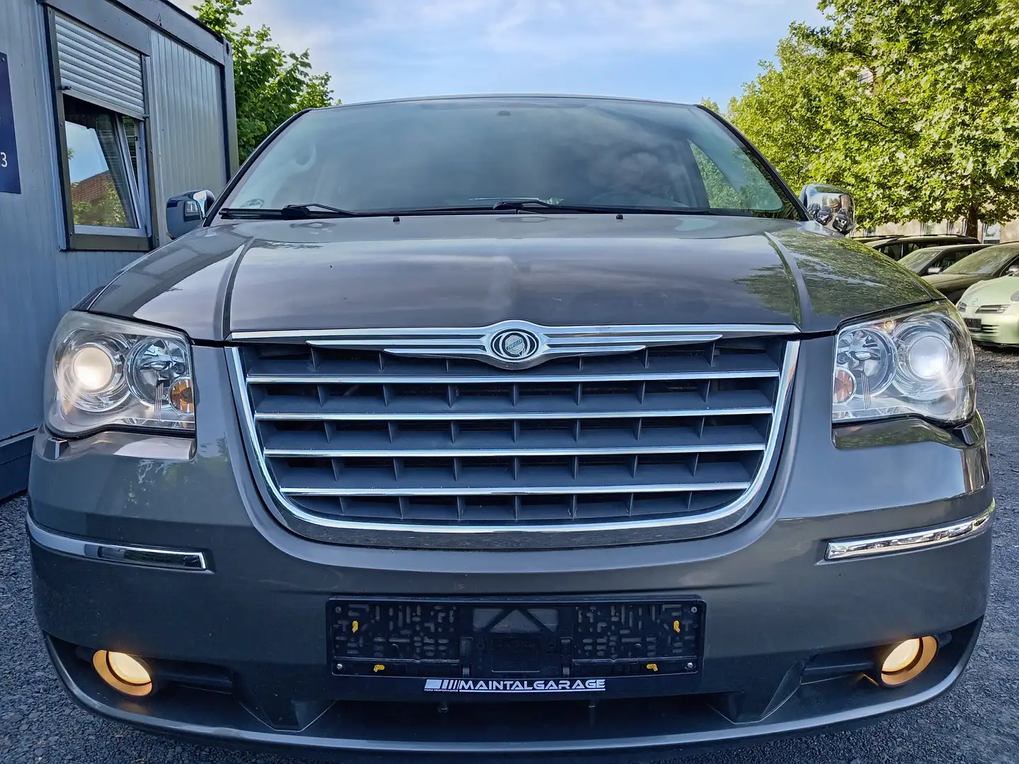Chrysler Grand Voyager 2.8 CRD Limited 7 Sitze Brązowy - 2