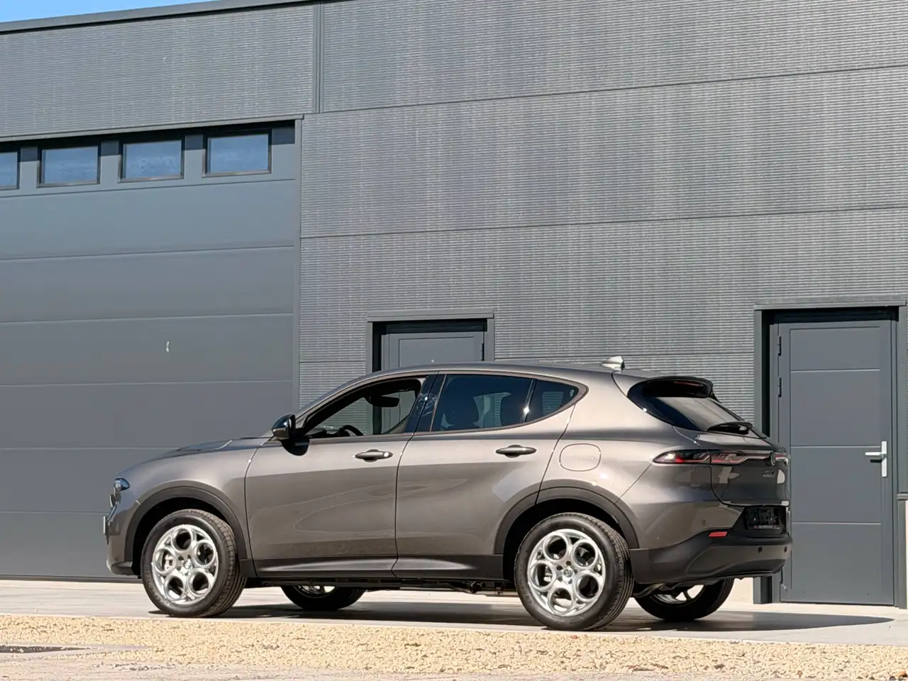 Alfa Romeo Tonale 2025