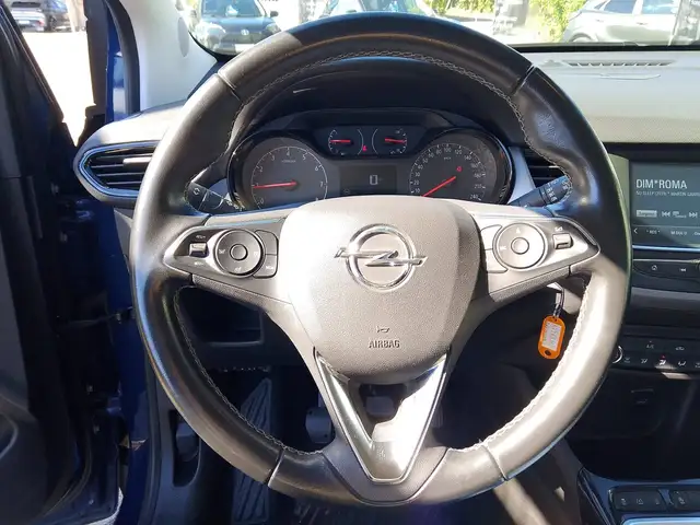 Opel Crossland X view 8