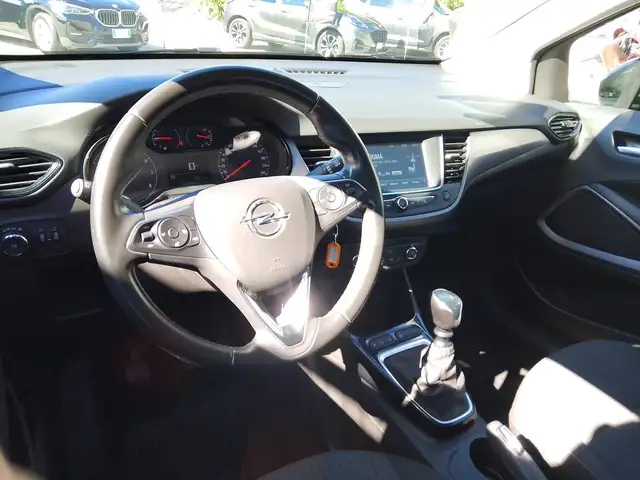 Opel Crossland X view 7