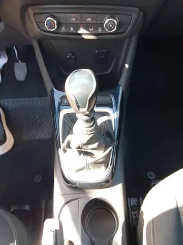 Opel Crossland X view 14