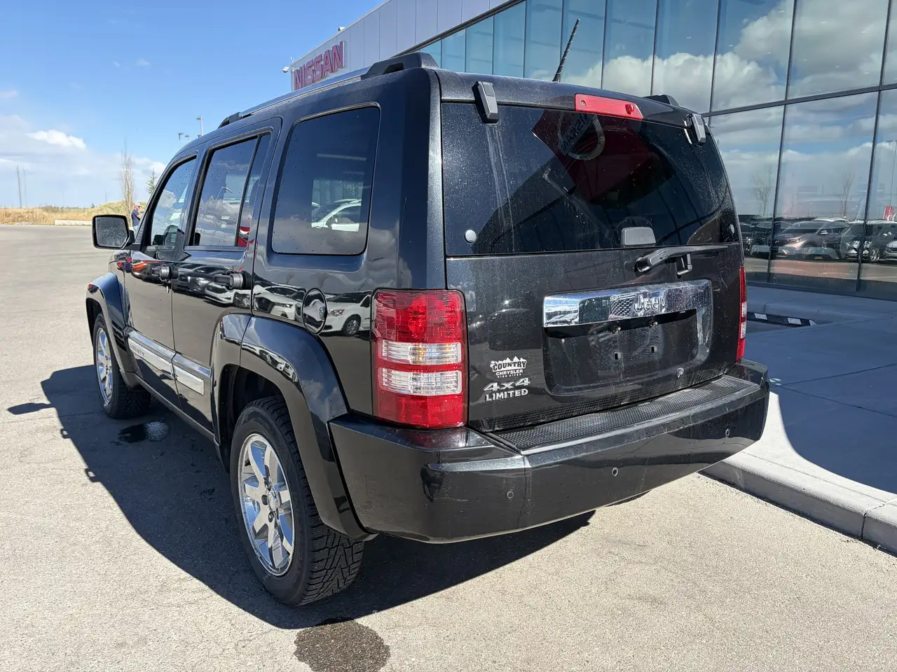 Jeep Liberty снимка Jeep Liberty
