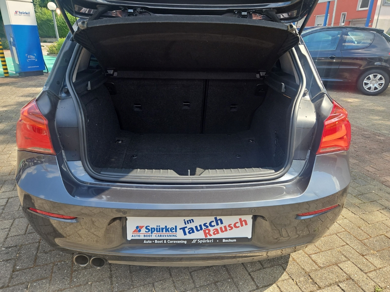 BMW 120 i Advantage — photo 6
