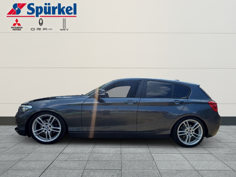BMW 120 i Advantage — photo 2