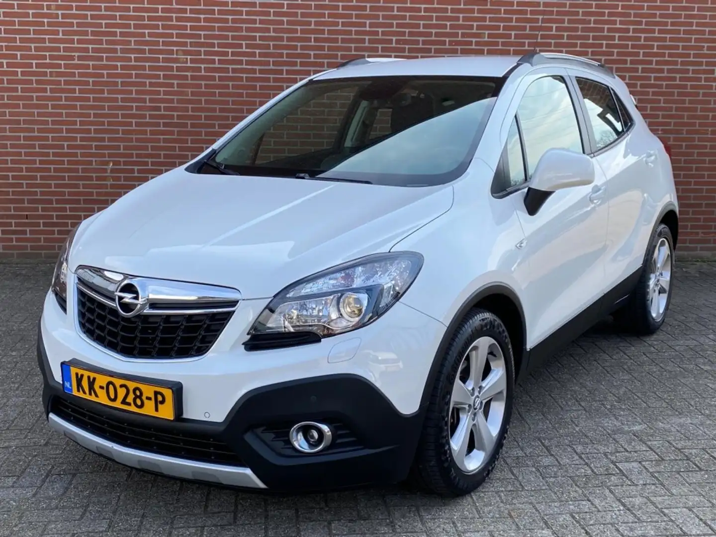 Opel Mokka 1.4 T COSMO NAVI CRUISE CLIMA PDC VOOR EN ACHTER T Weiß - 2