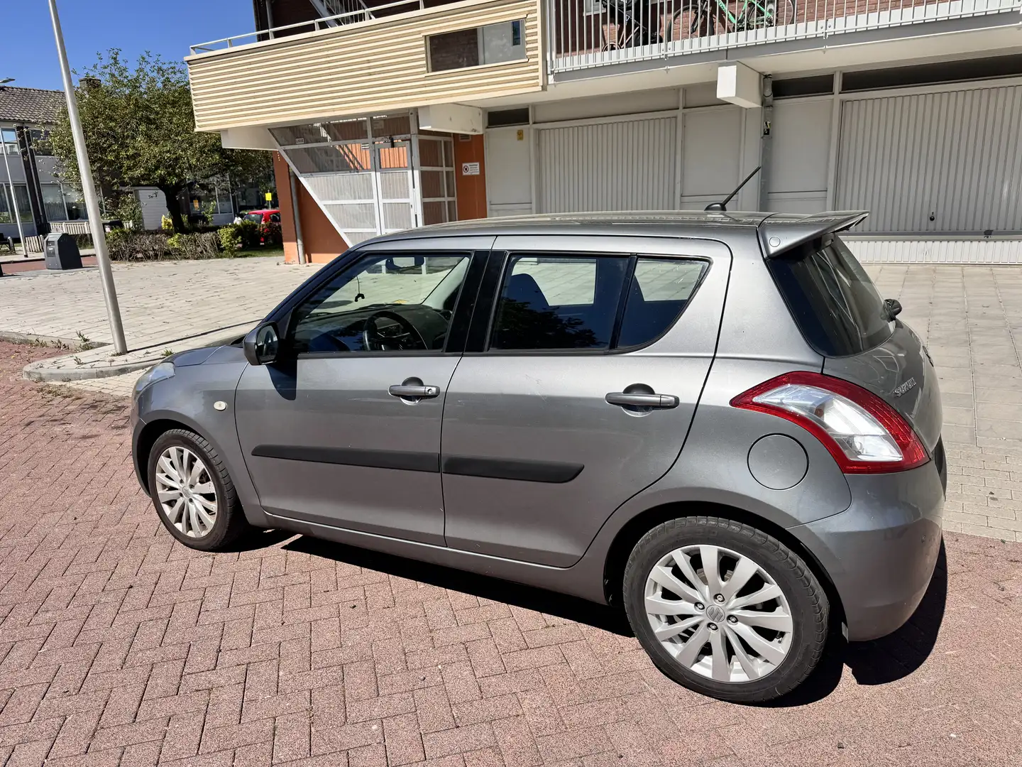 Suzuki Swift 1.2 Comfort - 2