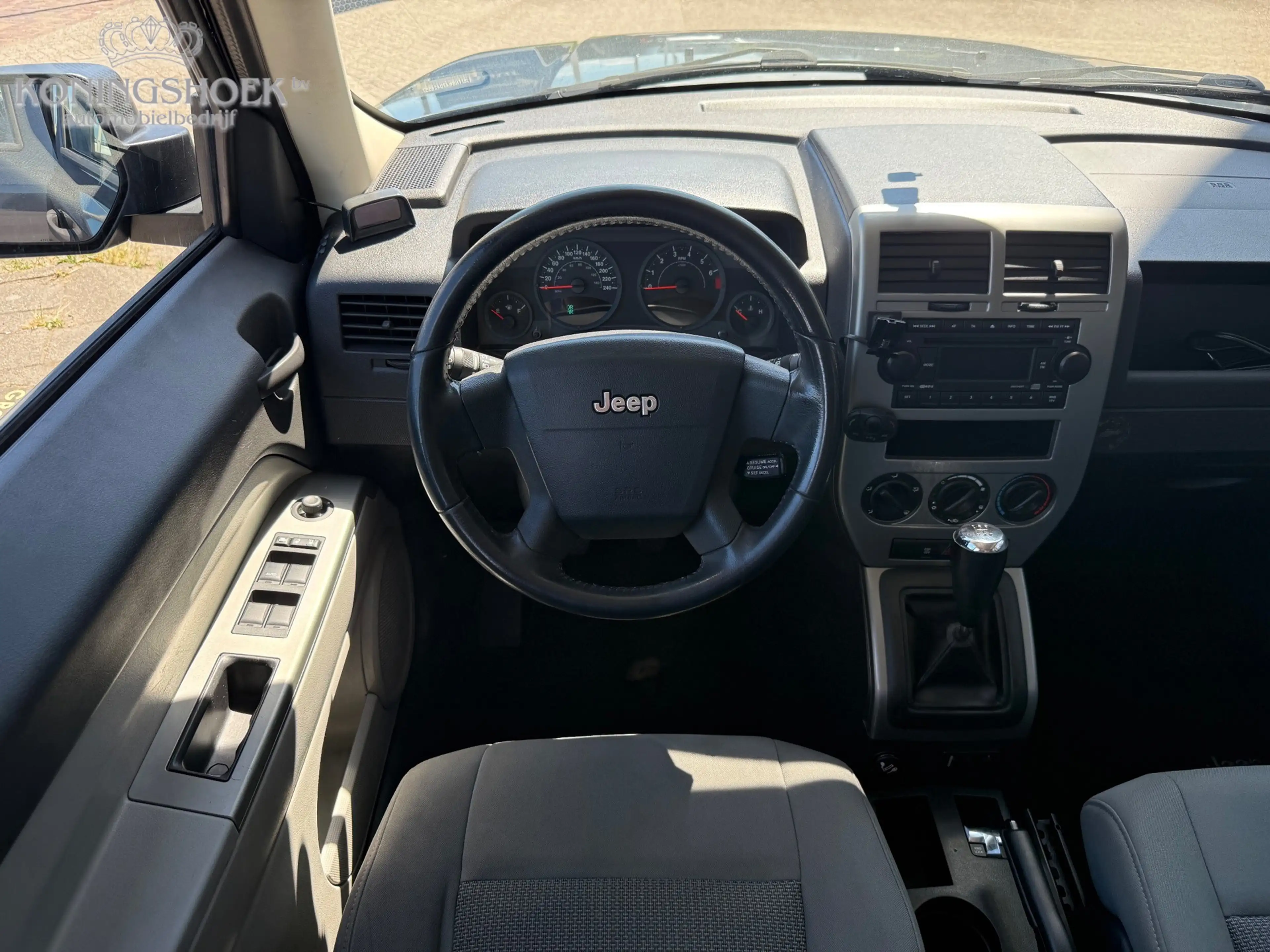Jeep Patriot 2.4 Sport Adventure — photo 13