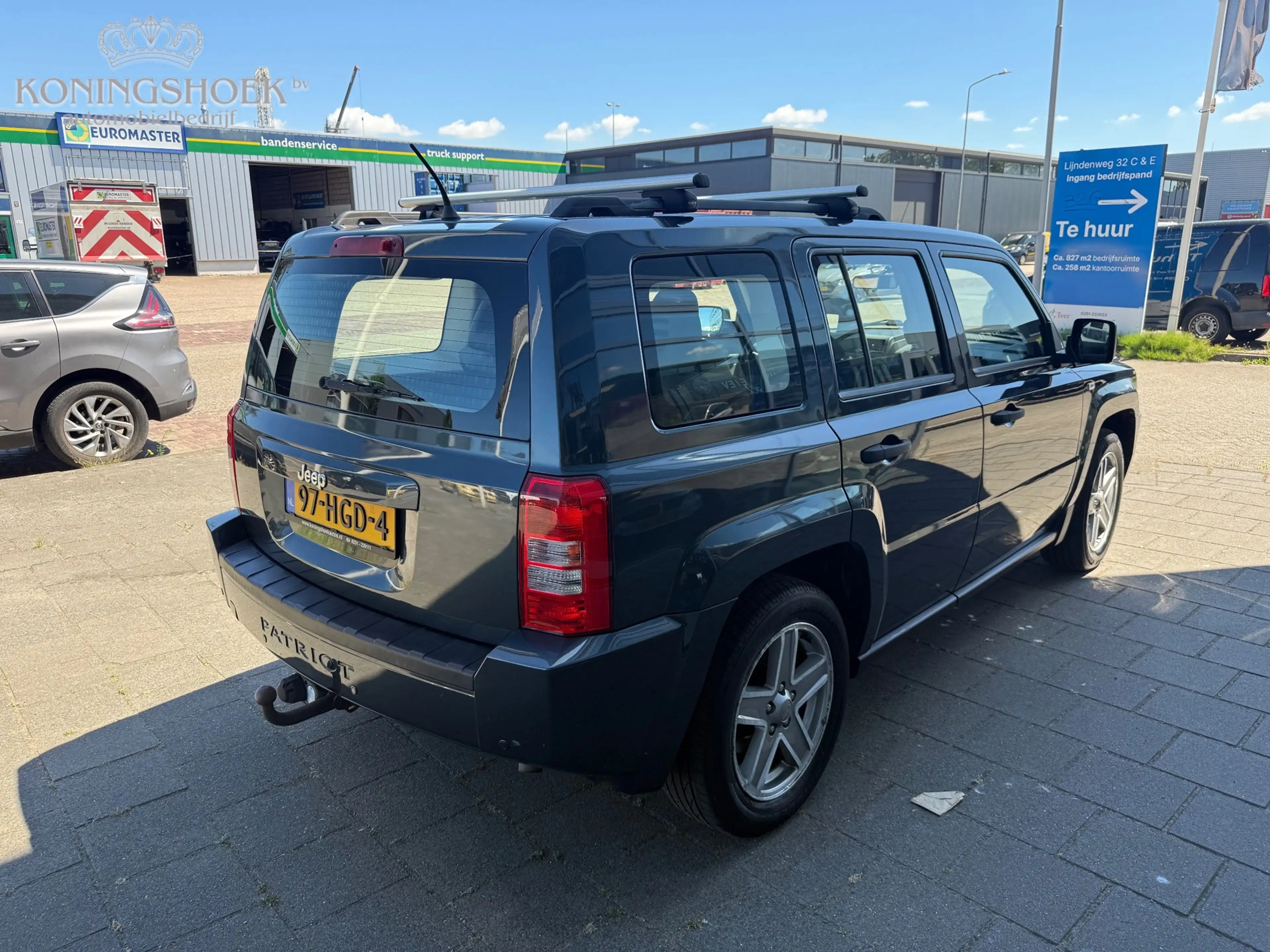 Jeep Patriot 2.4 Sport Adventure — photo 8