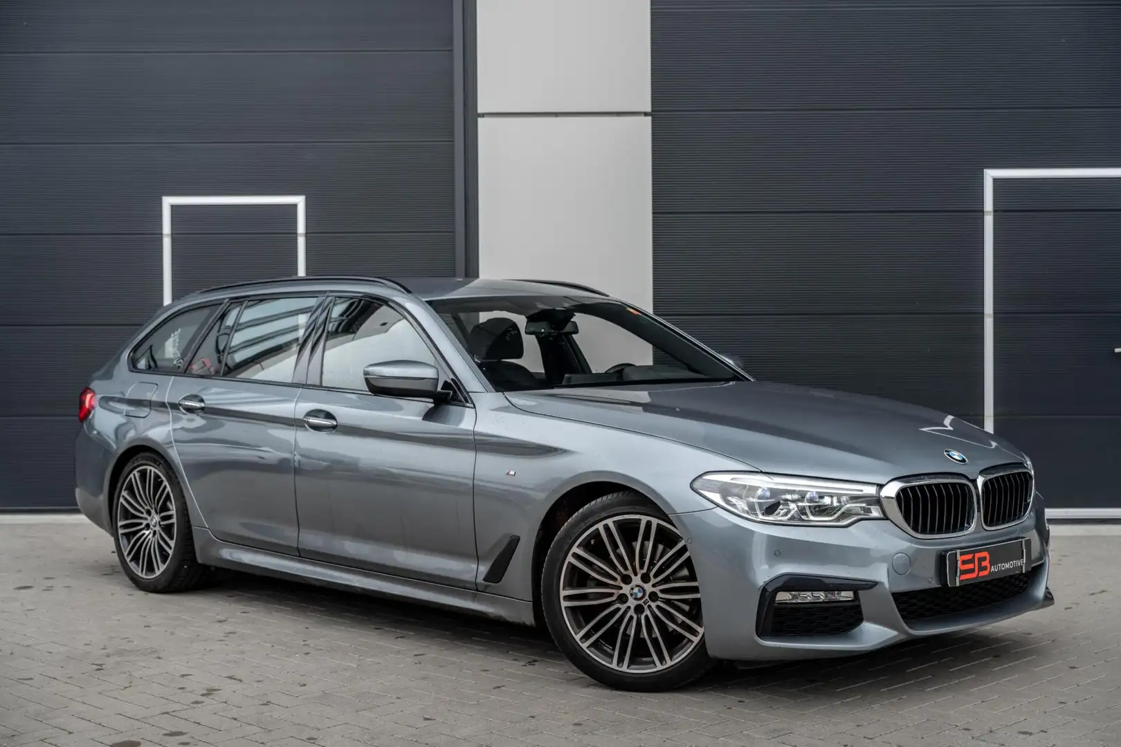 BMW 520 5-serie Touring 520i High Executive M Sport Gris - 1