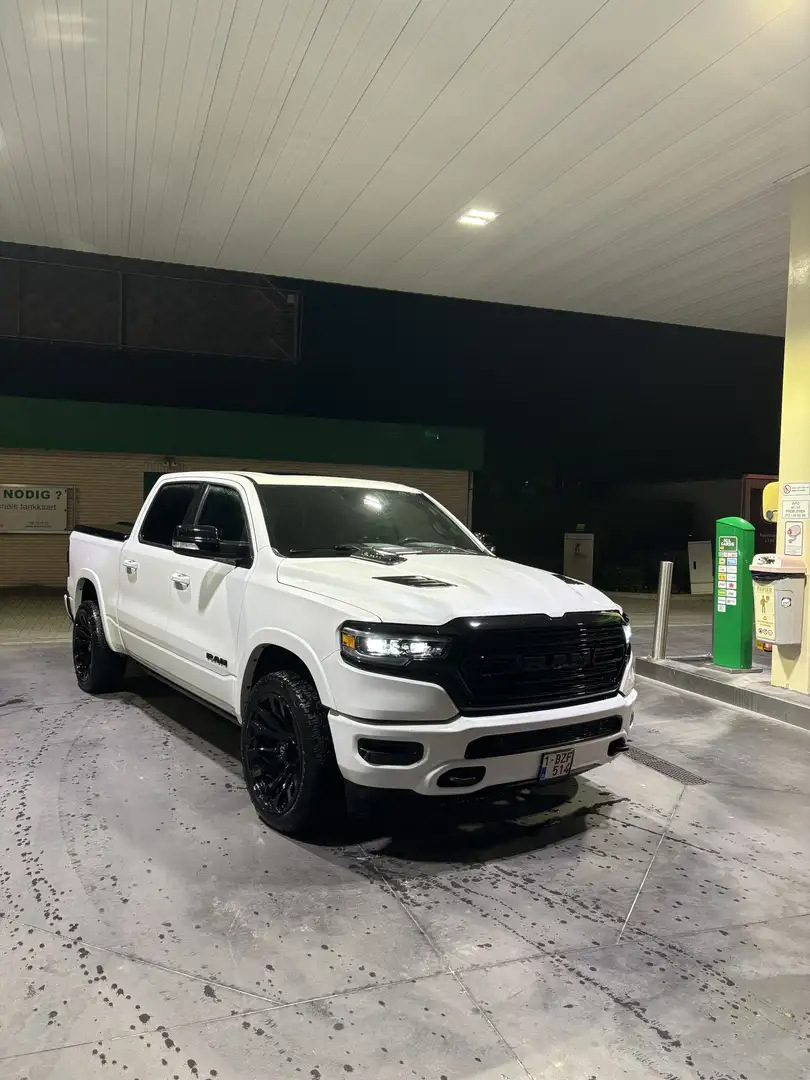 Dodge RAM Dodge Ram 5.7 HEMI 1500 limited. (essence+gaz) - 1