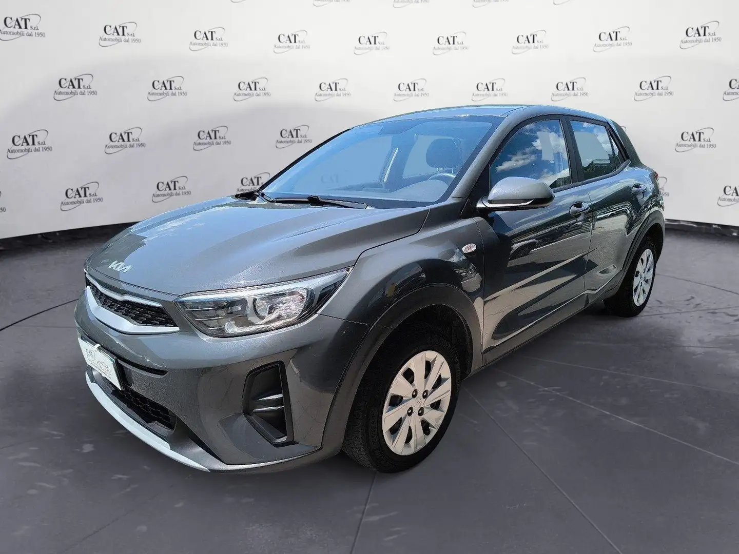 Kia Stonic 1.2 URBAN Grigio - 1