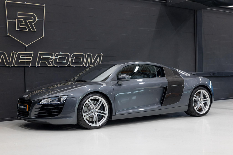 Audi R8 4.2 V8 FSI Manual | Carbon | FulL History | — photo 10
