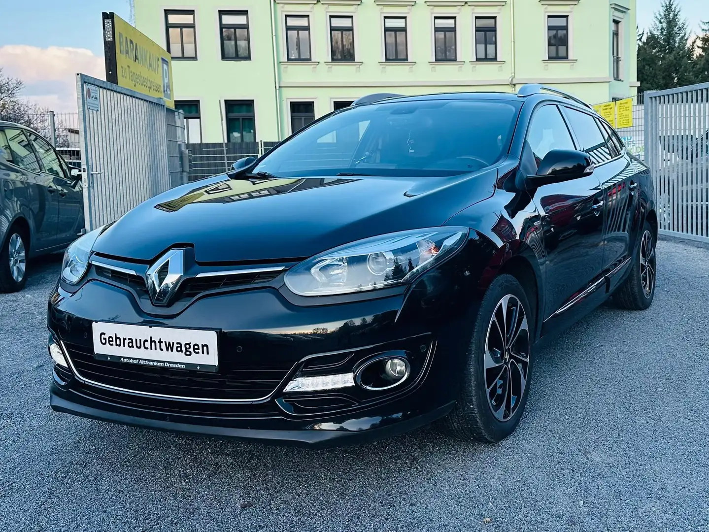 Renault Megane BOSE Edition 97 TKM KLIMAAUTOMATIK ALU CAMERA NAVI Schwarz - 2