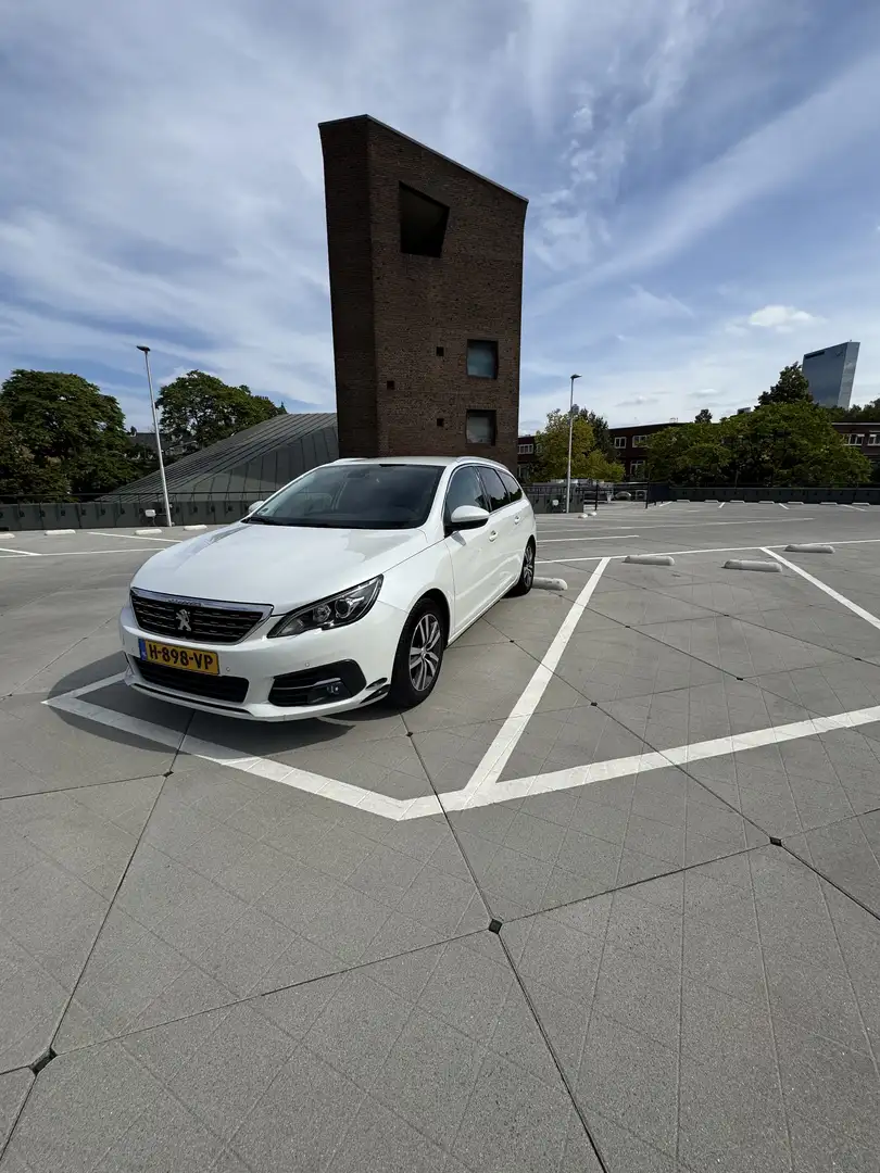 Peugeot 308 SW PureTech 130 GPF Stop & Start Allure - 2