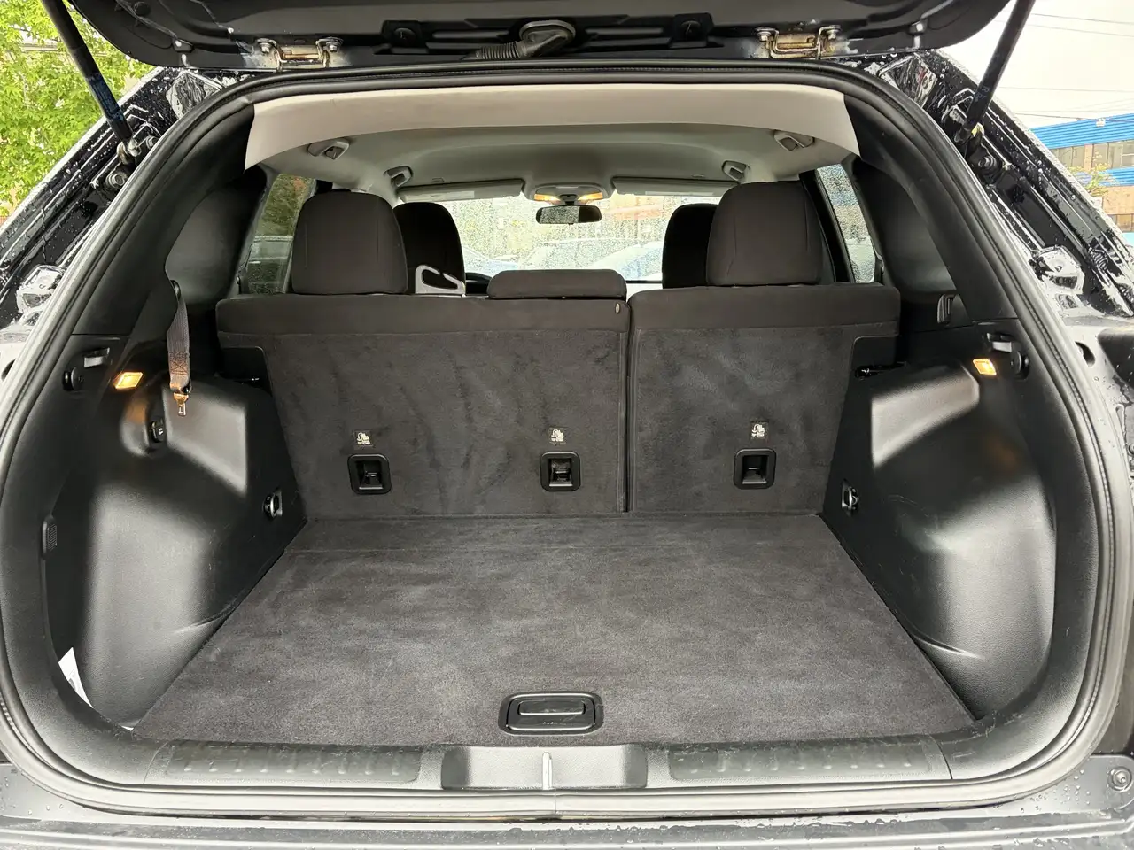 Jeep Cherokee снимка Jeep Cherokee