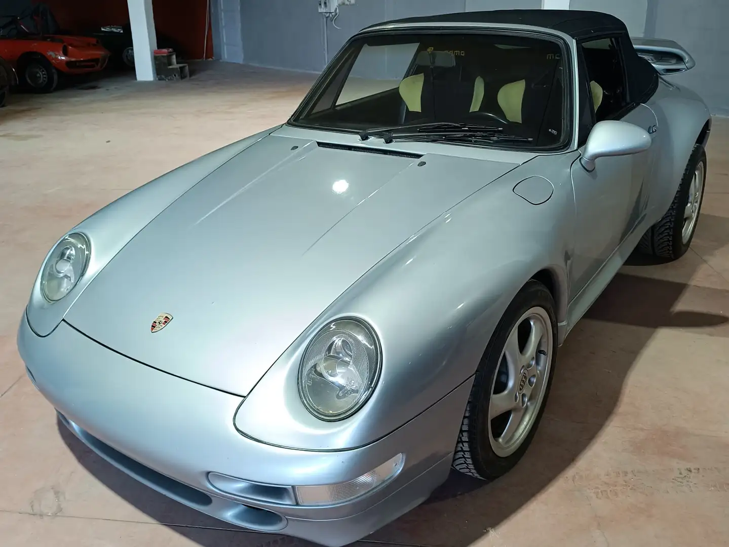 Porsche 911 Argento - 1