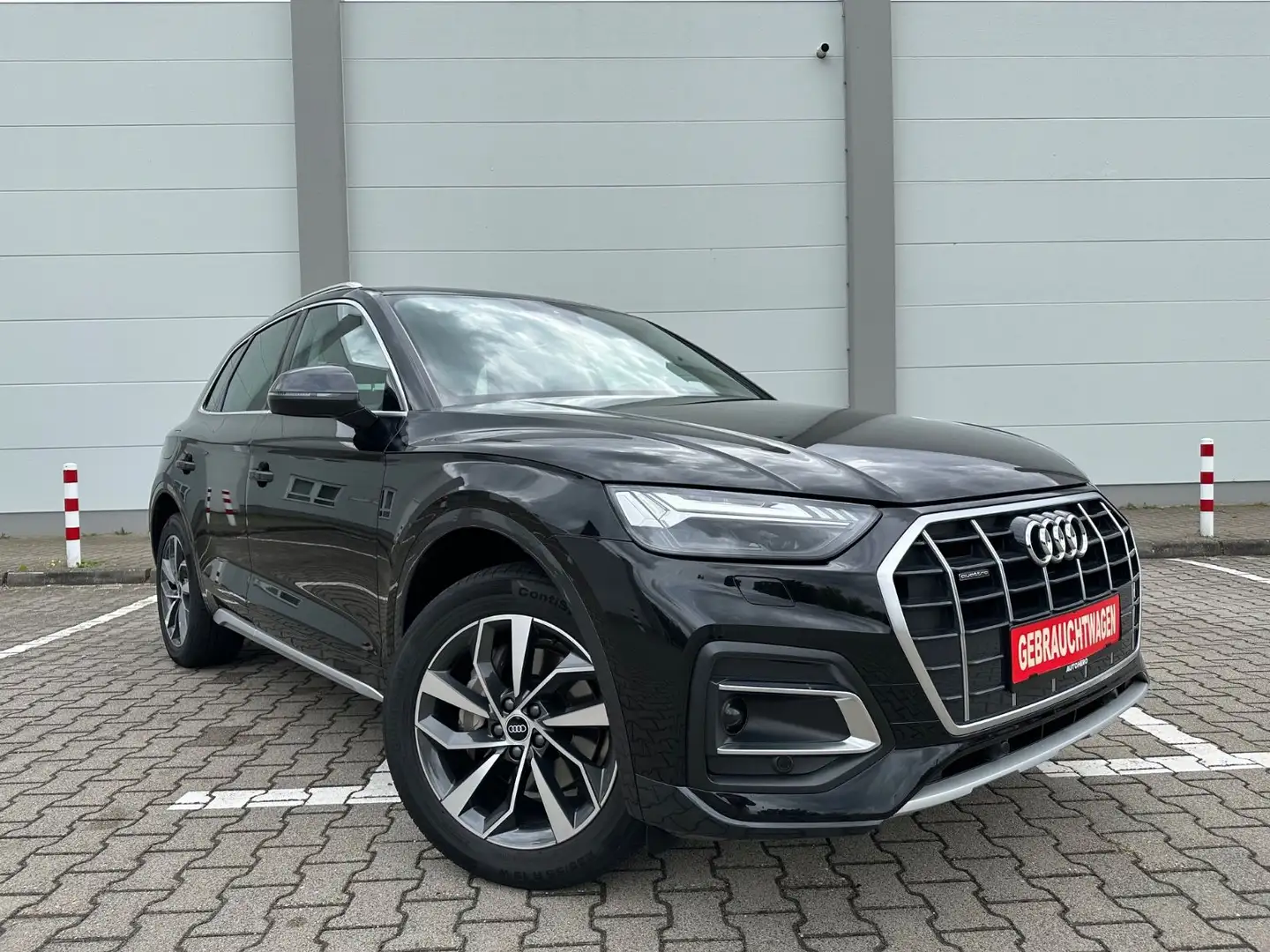 Audi Q5 45 QUAT. ADVANCED-B&O-AHK-StHzg-HUD-PANO-19% Schwarz - 2
