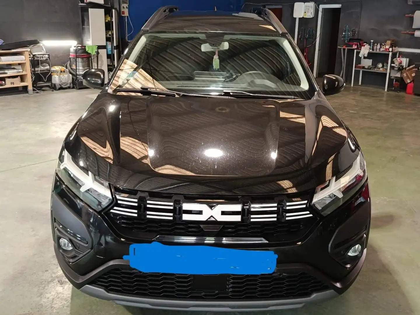 Dacia Jogger Jogger 1.0 ECO-G Extreme Go EDICIÓN LIMITADA 74kW 7pl. Extreme Go Negro - 1