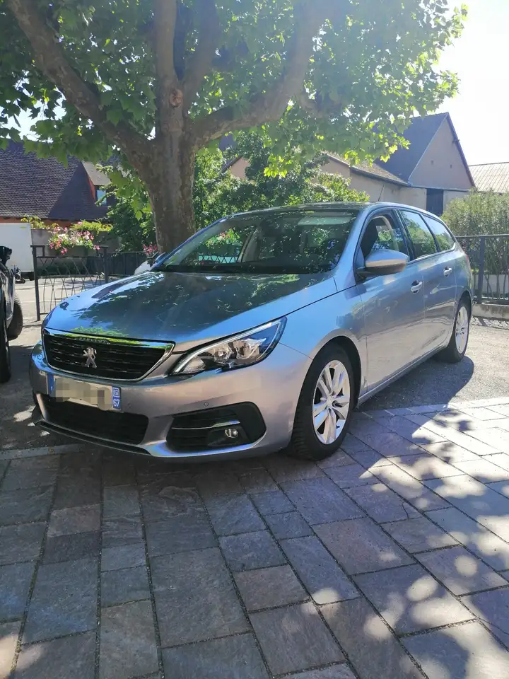Peugeot 308 SW BlueHDi 100ch S\u0026S BVM6 Active Bu
