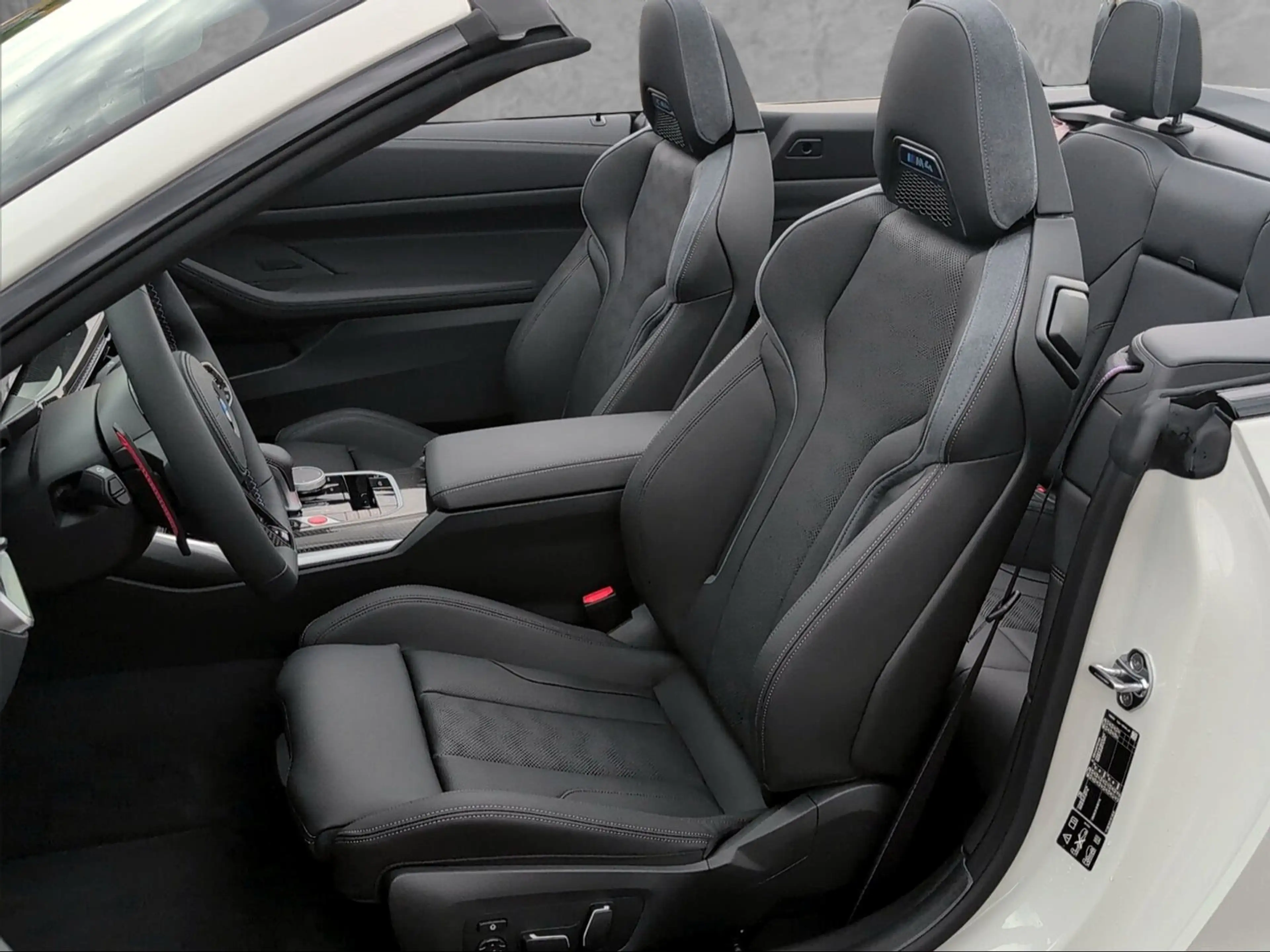 BMW M4 Competition M XDR M Drivers P. / Cabrio — photo 6
