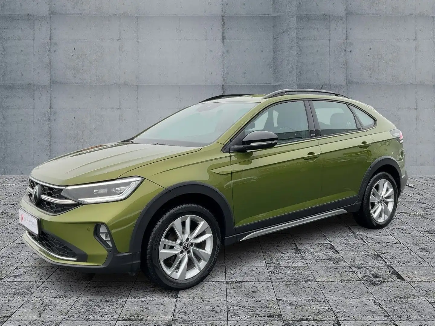 Volkswagen Taigo 1.0TSI MOVE MATRIX+APP+ACC+SHZ+PDC+RFK+NSW Grün - 2