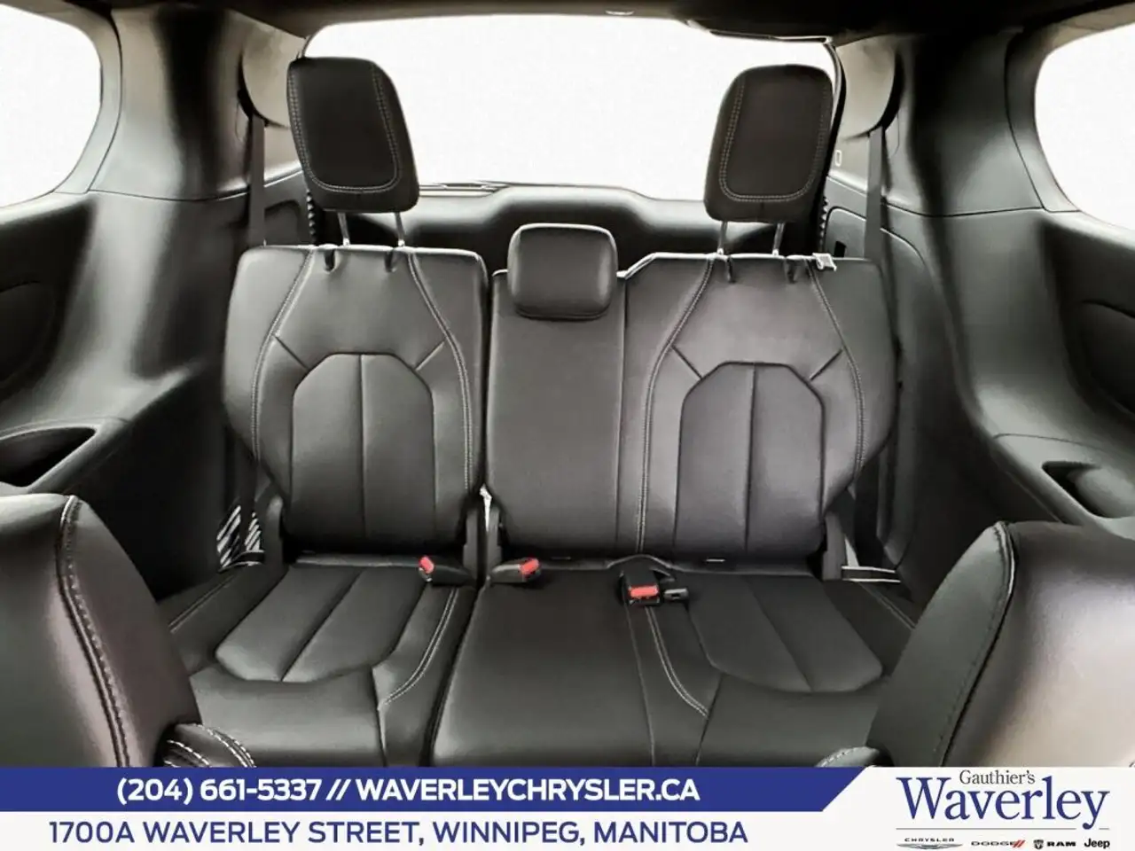 Chrysler Grand Caravan снимка Chrysler Grand Caravan