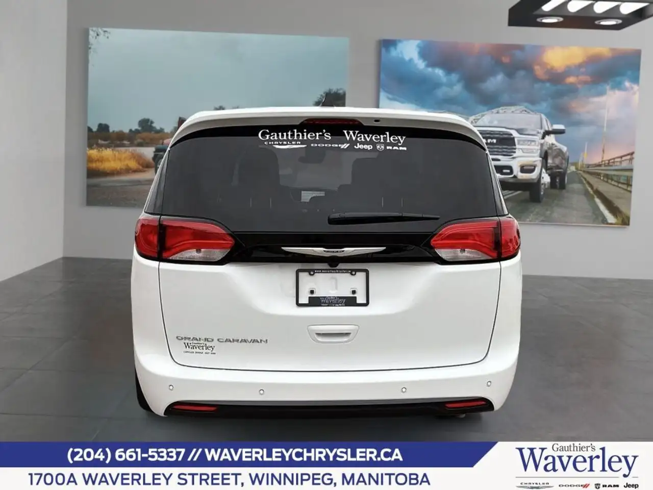 Chrysler Grand Caravan снимка Chrysler Grand Caravan
