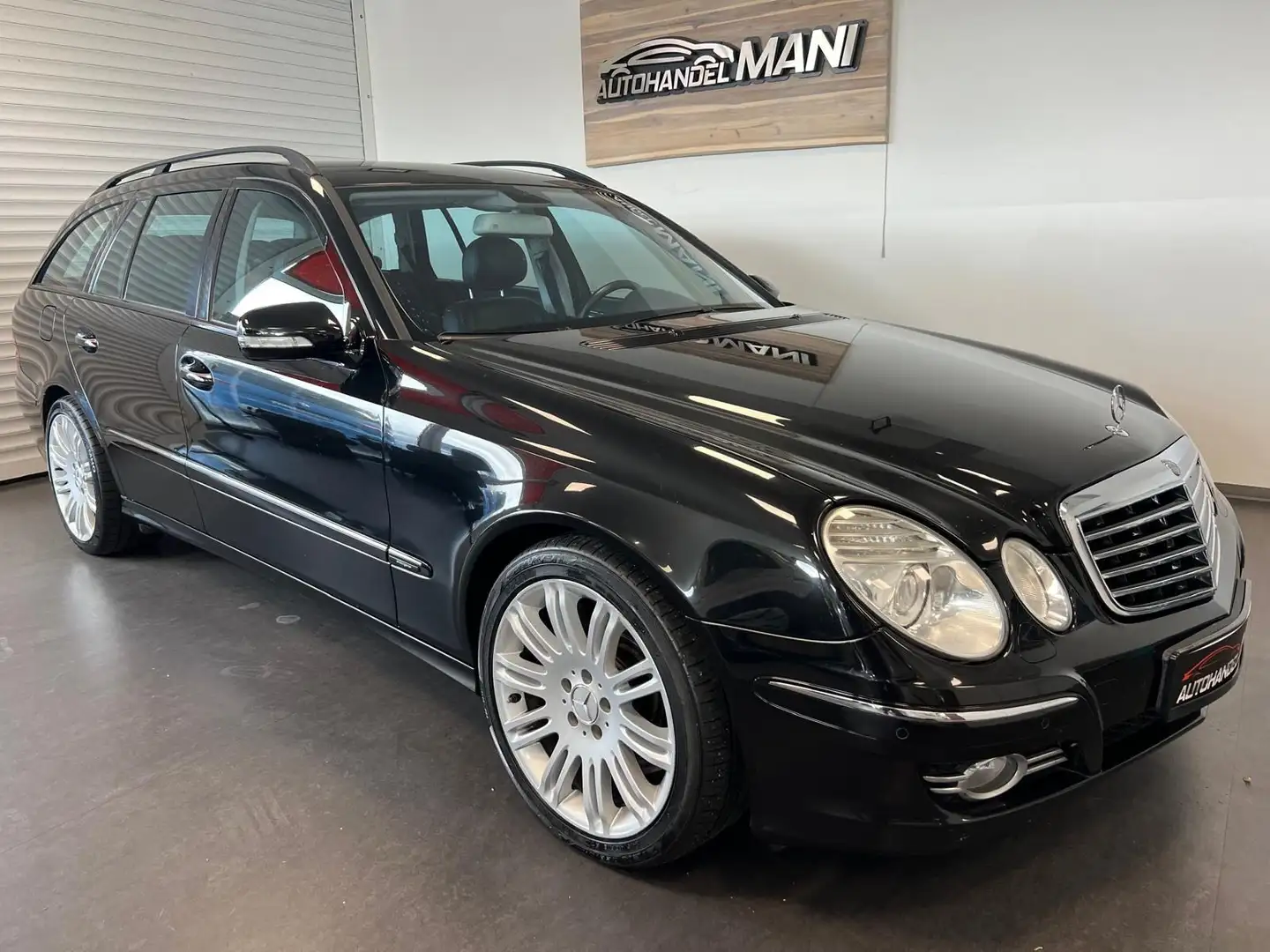 Mercedes-Benz E 50 AMG E -Klasse/Avangarde/E 500 T/Leder/Navi/AHK/ Noir - 1