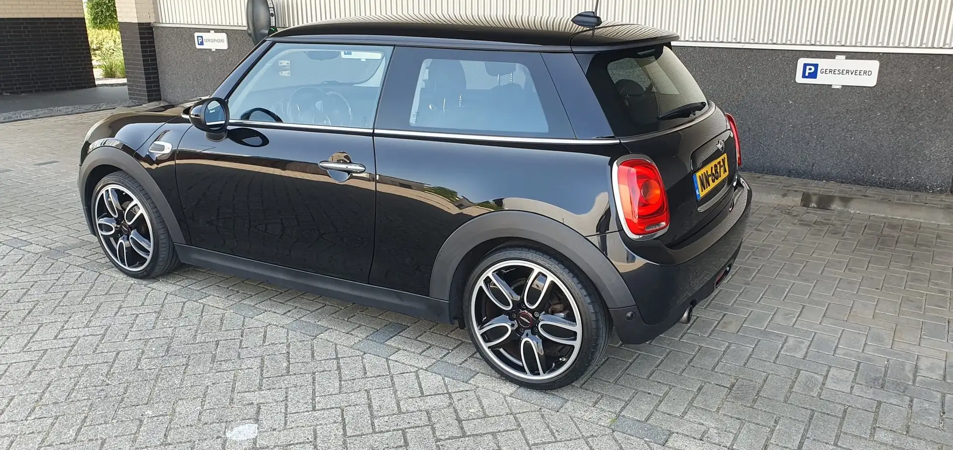MINI Cooper Cooper 1.5 Ser. Bns. - 2