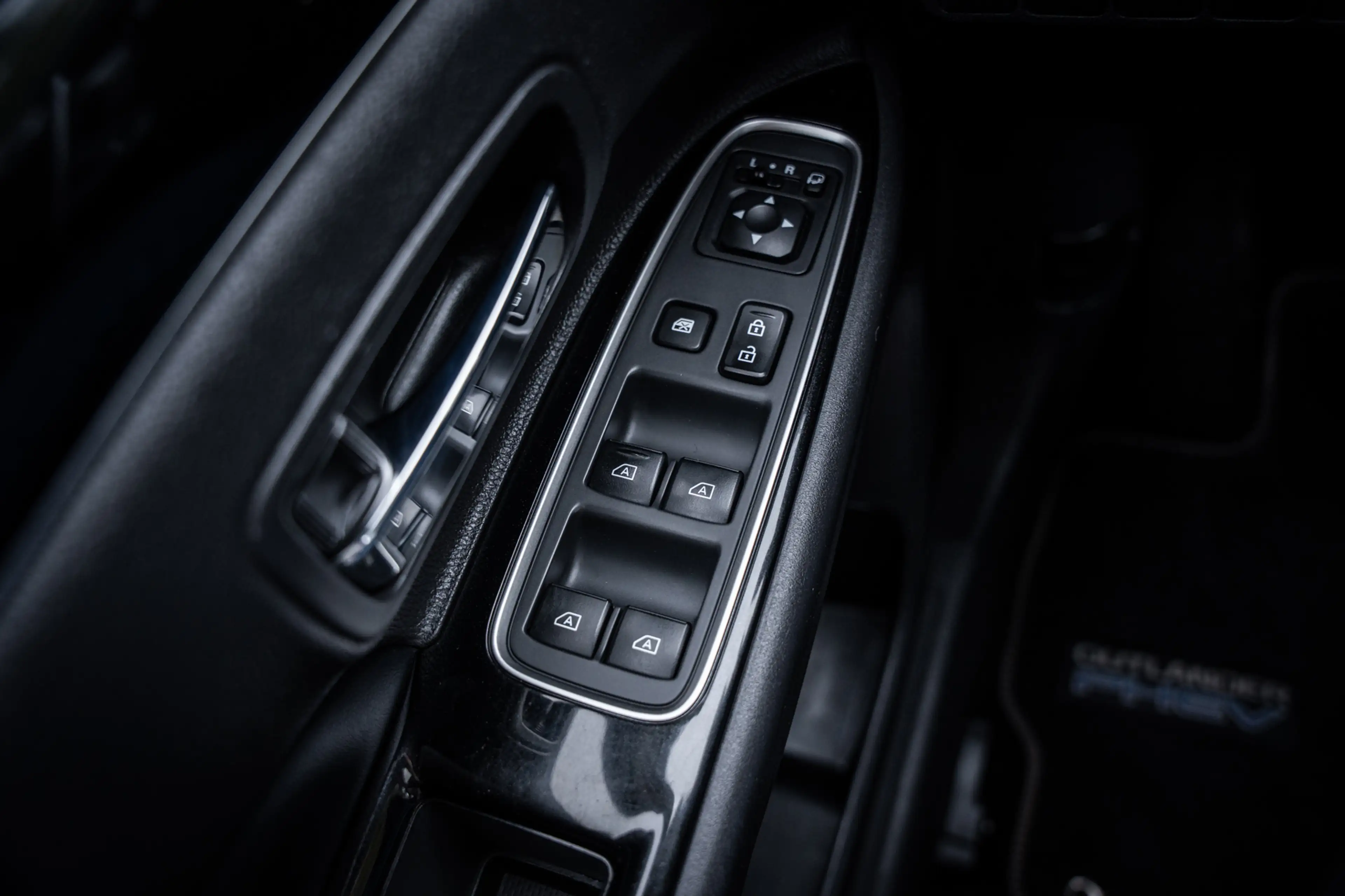 Mitsubishi Outlander 2.4 PHEV Intense+|Trekh|Pano|Dealer Onderhouden|Ca — photo 39