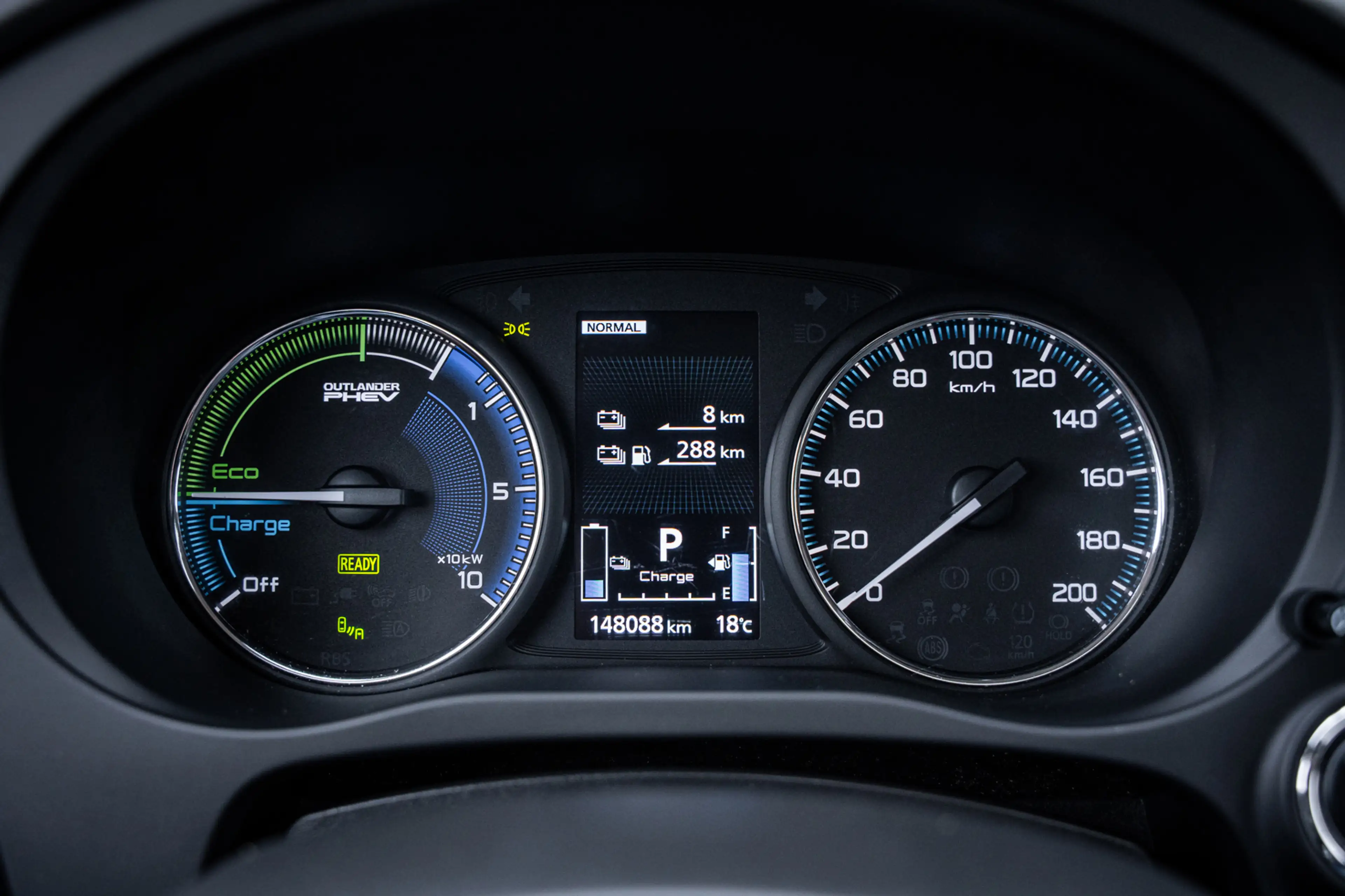 Mitsubishi Outlander 2.4 PHEV Intense+|Trekh|Pano|Dealer Onderhouden|Ca — photo 18