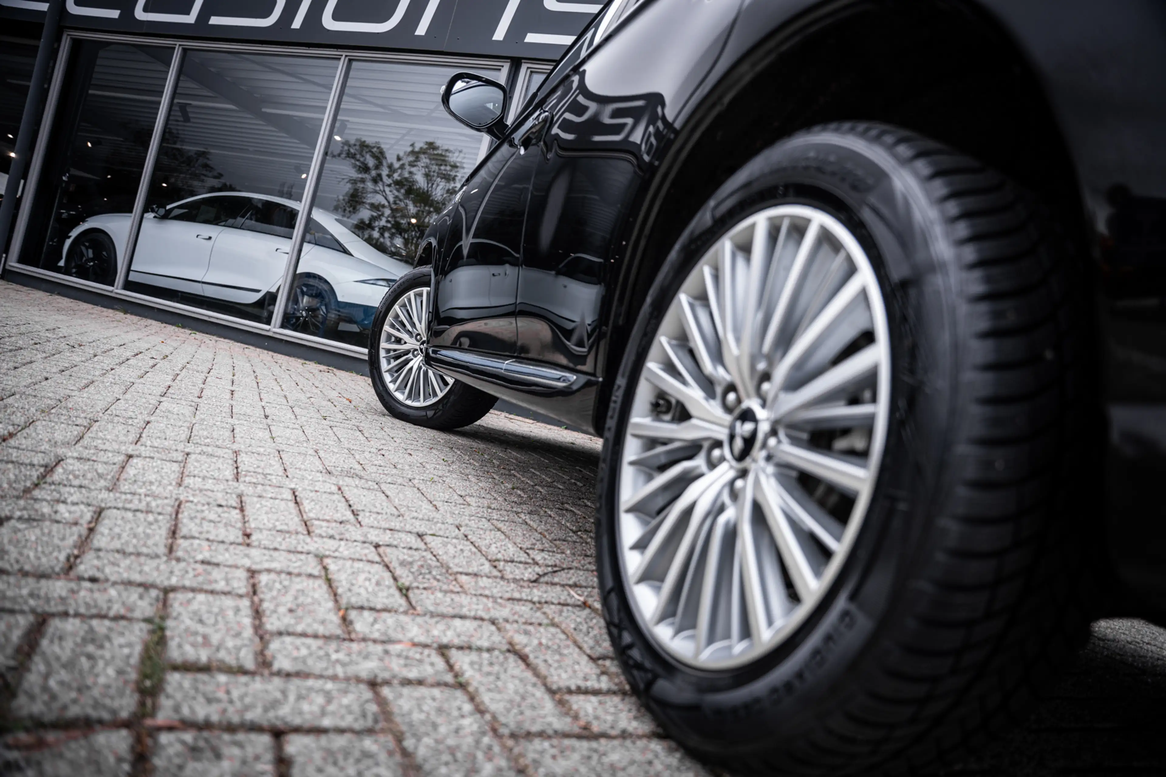 Mitsubishi Outlander 2.4 PHEV Intense+|Trekh|Pano|Dealer Onderhouden|Ca — photo 50