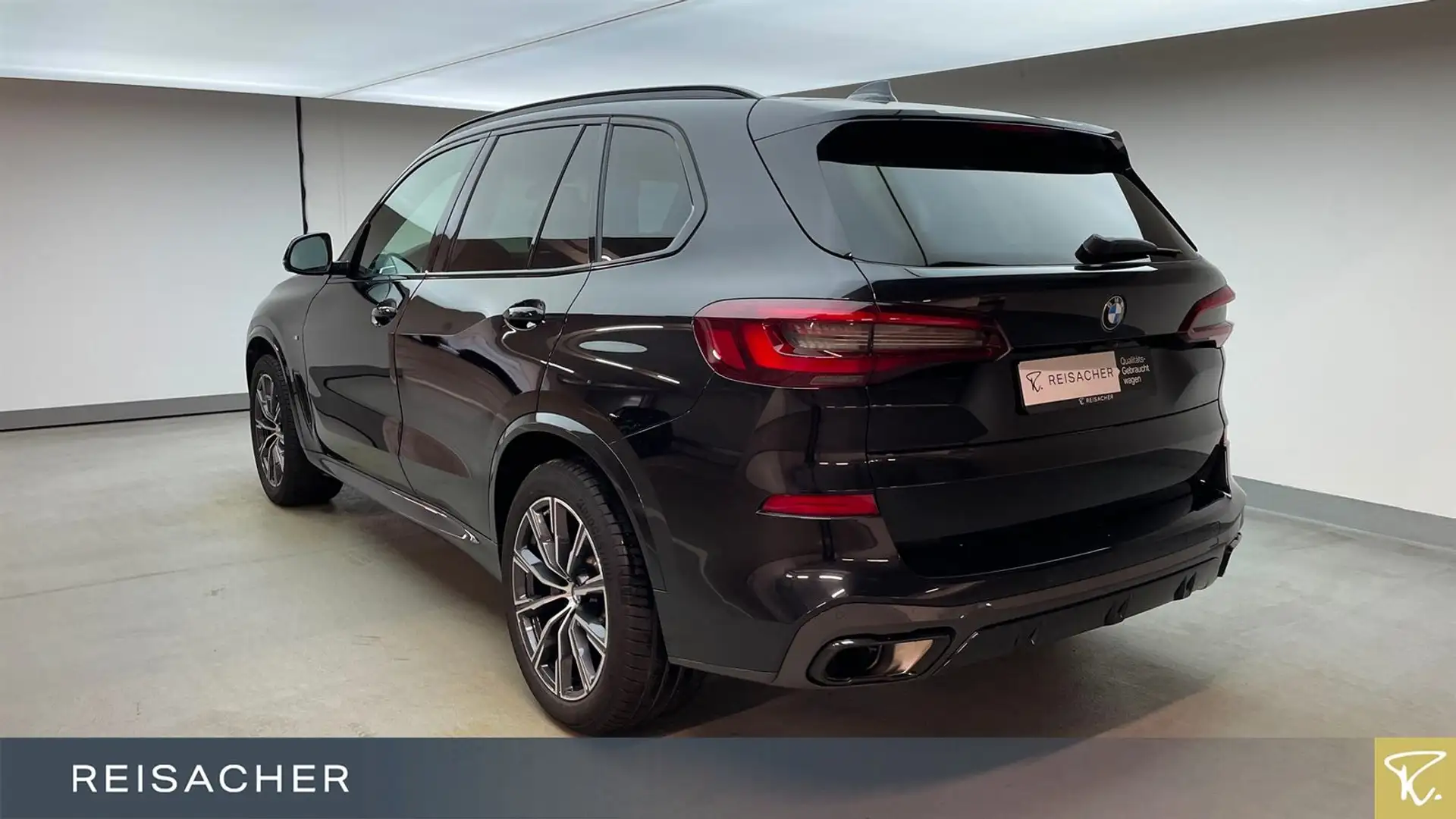 BMW X5 xDrive30d A M-Sport,Pano,DAProf,Leder,Autom Schwarz - 2