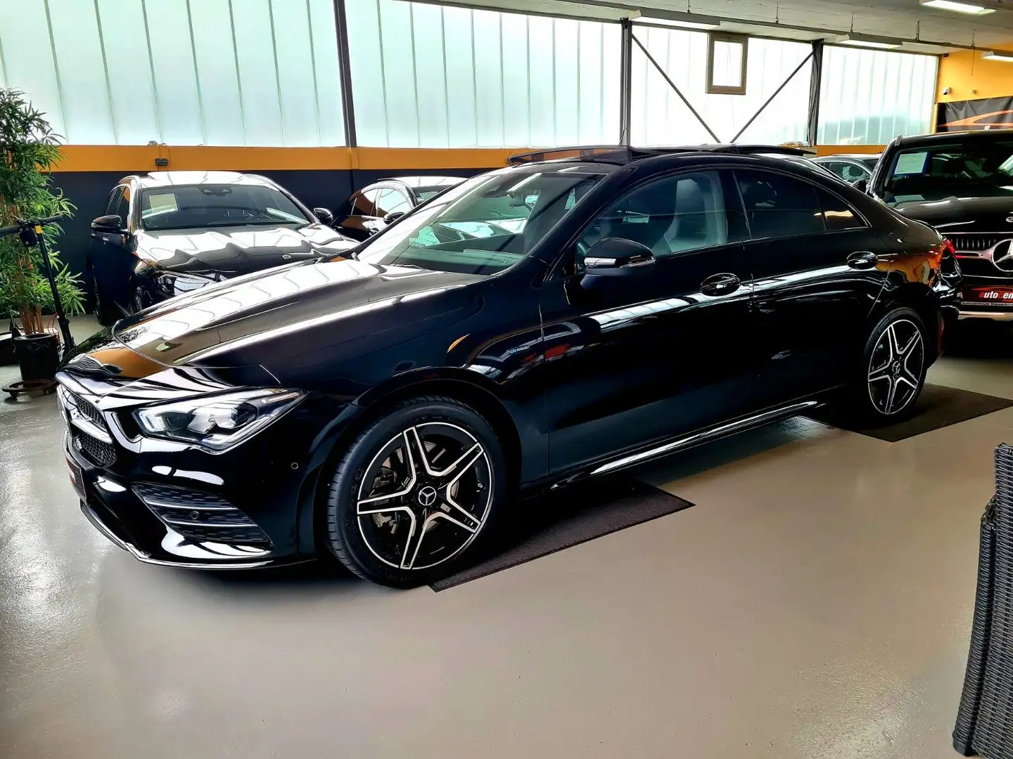Mercedes-Benz CLA 250 e AMG*Night*Pano*Memo*LED*DAB*MBUX+*RFKam Schwarz - 2