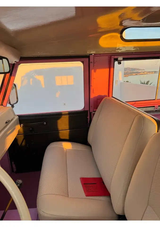 Land Rover Defender Santana Super Turbo, foto 5