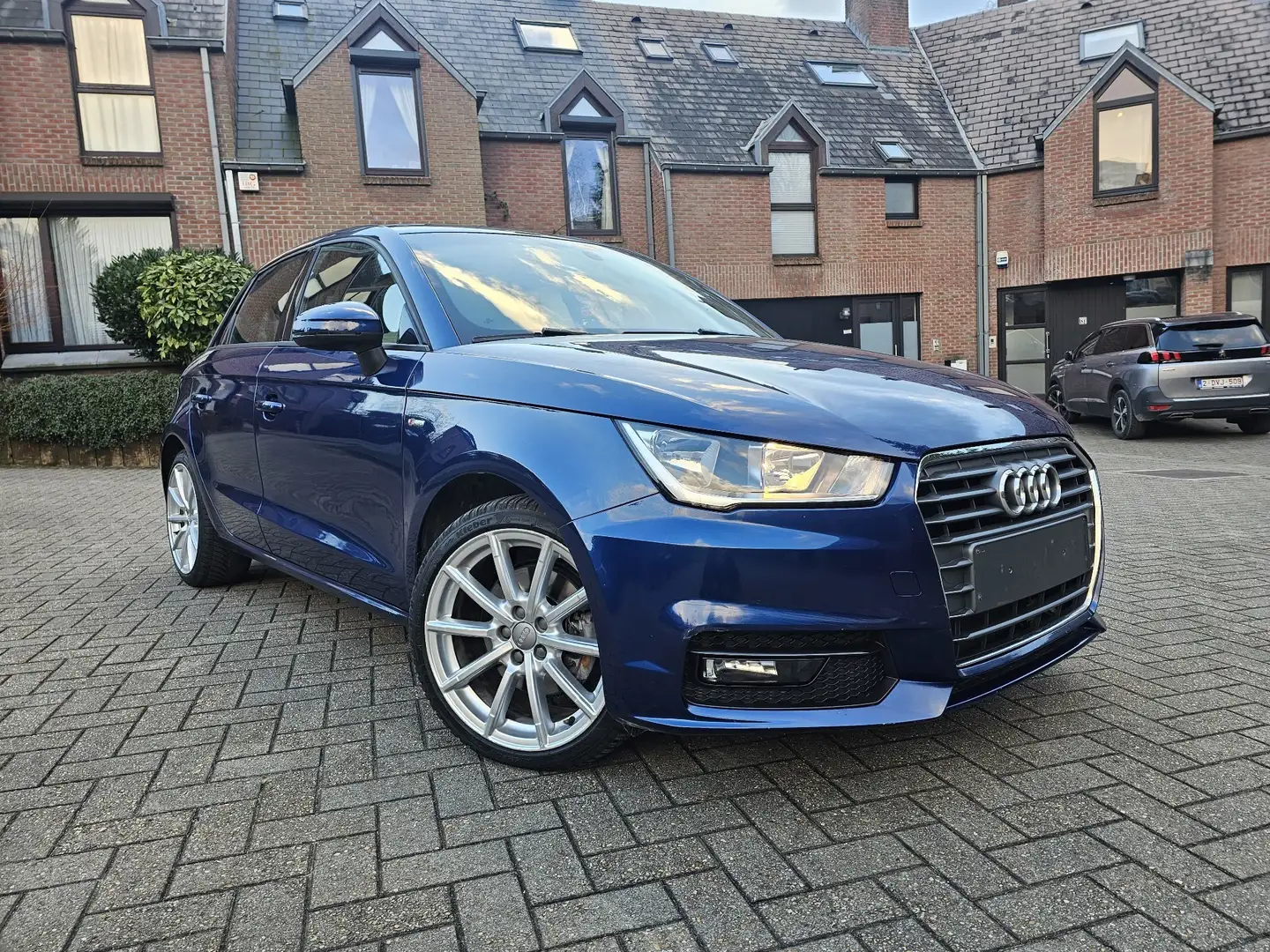 Audi A1 1.6 TDI 116 S tronic sline ☎️ 0490 43 49 32 - 1