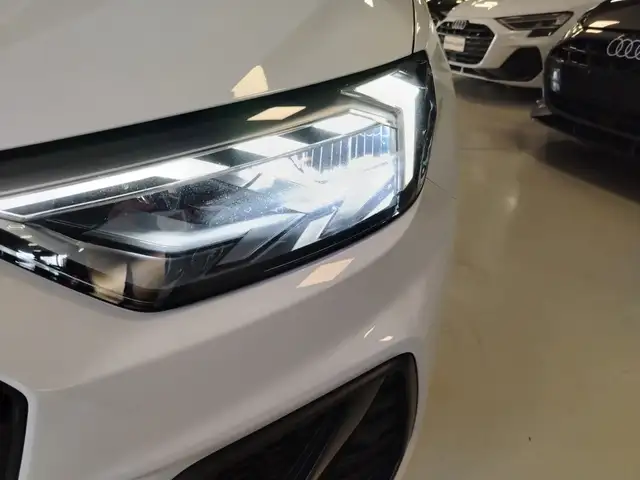 Audi A1 view 8