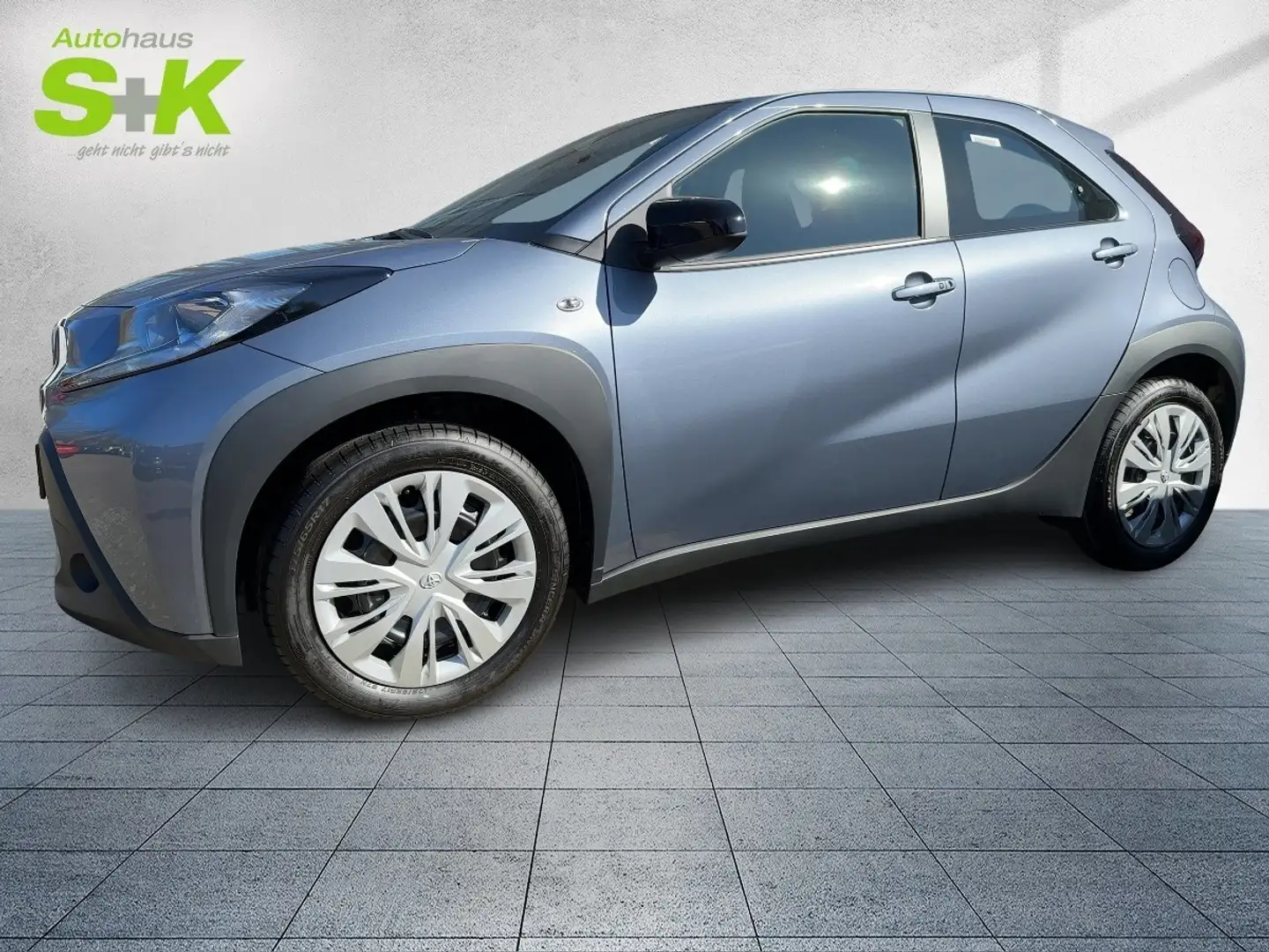 Toyota Aygo X 1,0-l-VVT-i, 5-Türer, Play+R-KAMERA+KLIMA Grau - 2