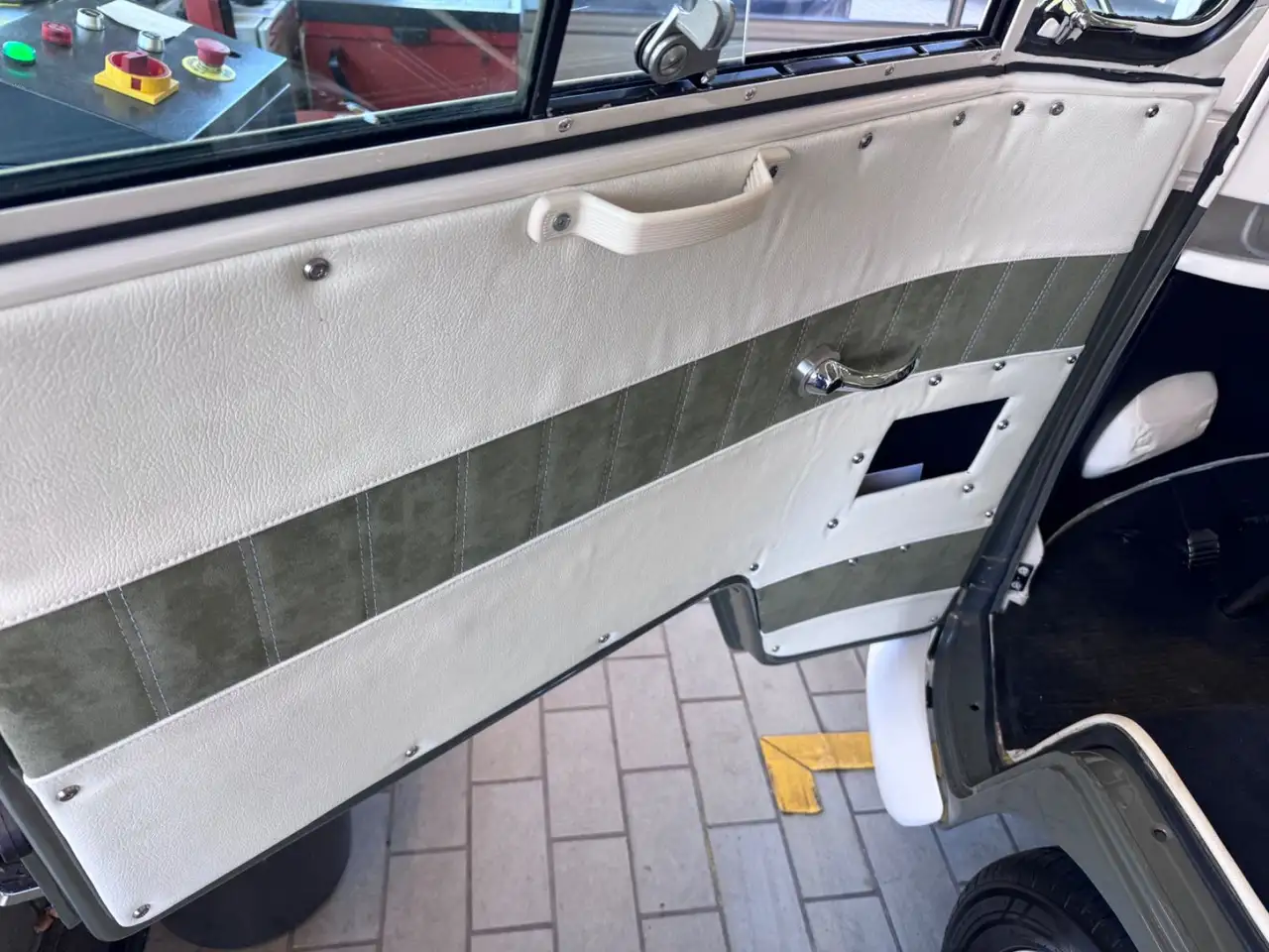 Volkswagen T1 Deutsche Vollrestauration mit Wertgutachten, foto 9