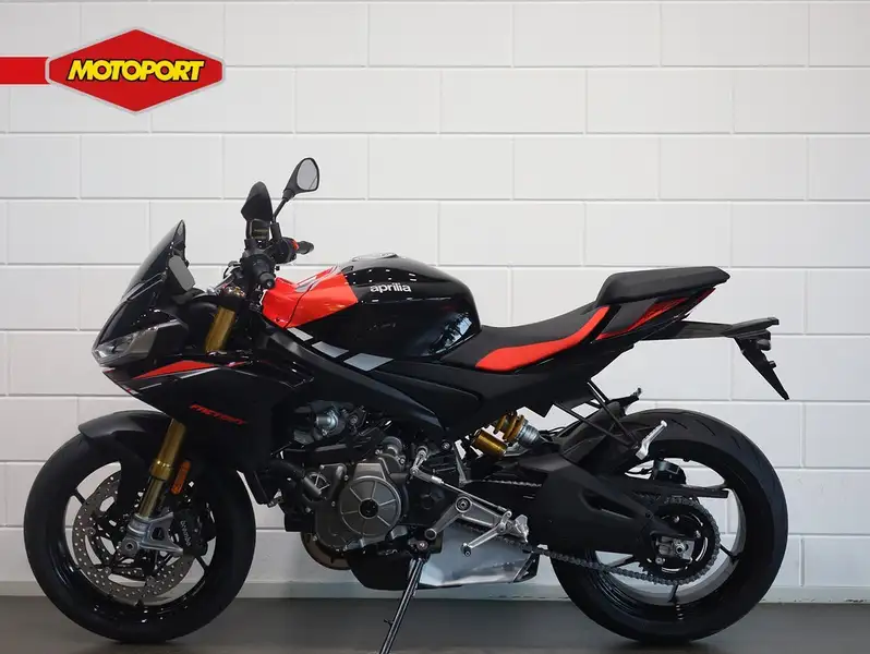 Aprilia Tuono - foto 6