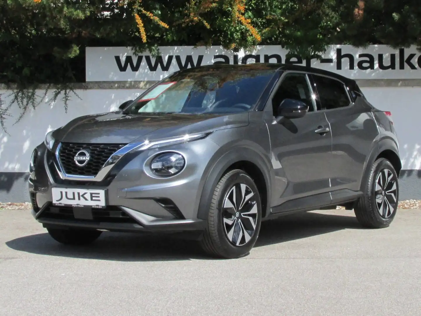 Nissan Juke 1,0 DIG-T N-Connecta Herbstaktion!! Grau - 1