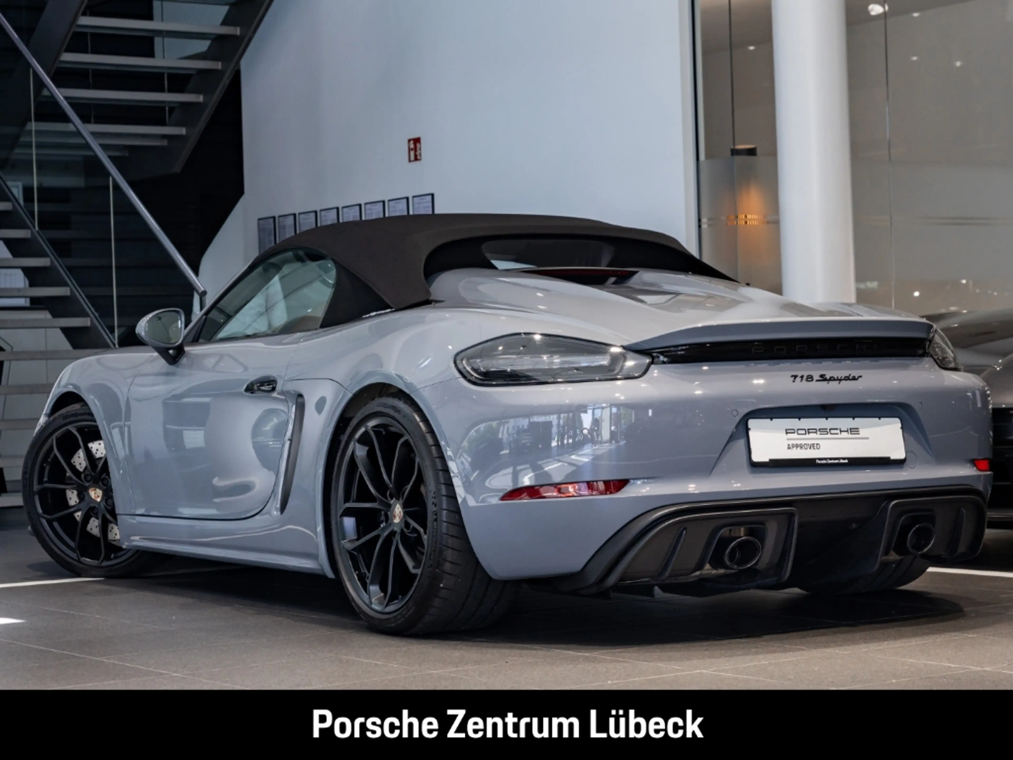 Porsche 718 Spyder — photo 3