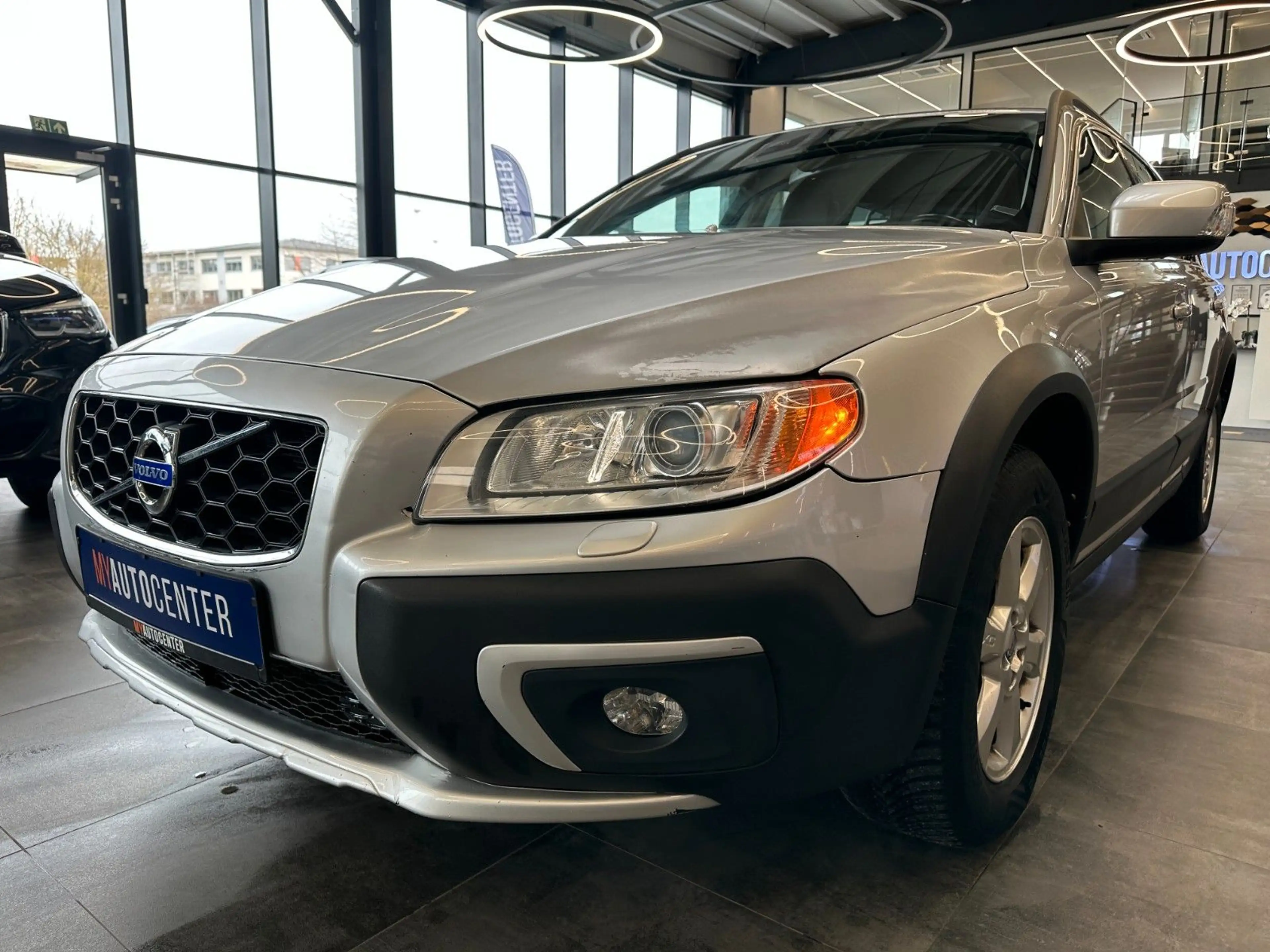 Volvo XC70 Kinetic AWD *Xenon*Elek.Heckkl.* — photo 4