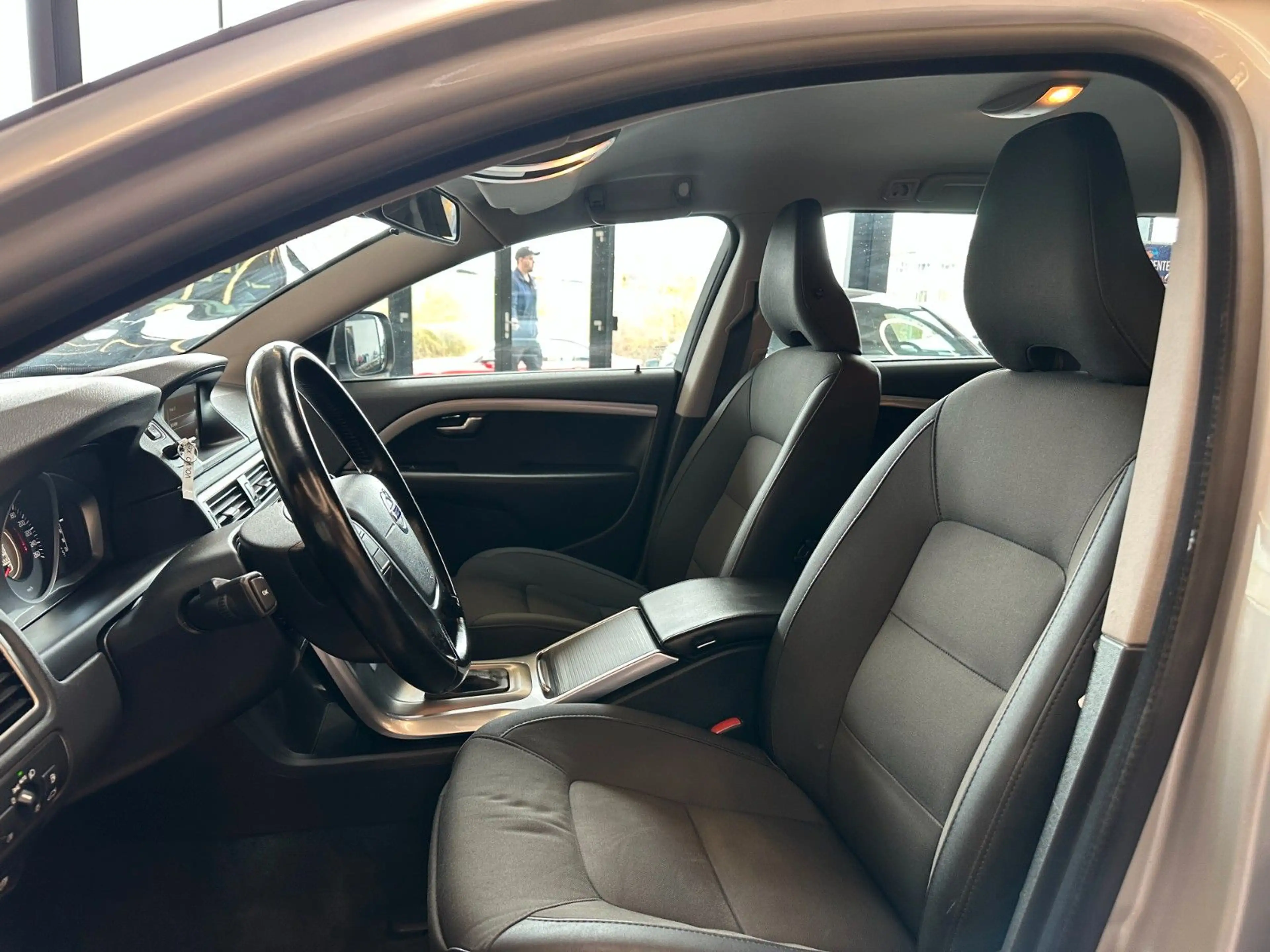 Volvo XC70 Kinetic AWD *Xenon*Elek.Heckkl.* — photo 12