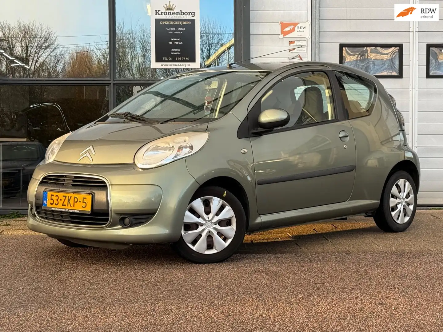 Citroen C1 1.0-12V Ambiance, NAP, AIRCO Grün - 1
