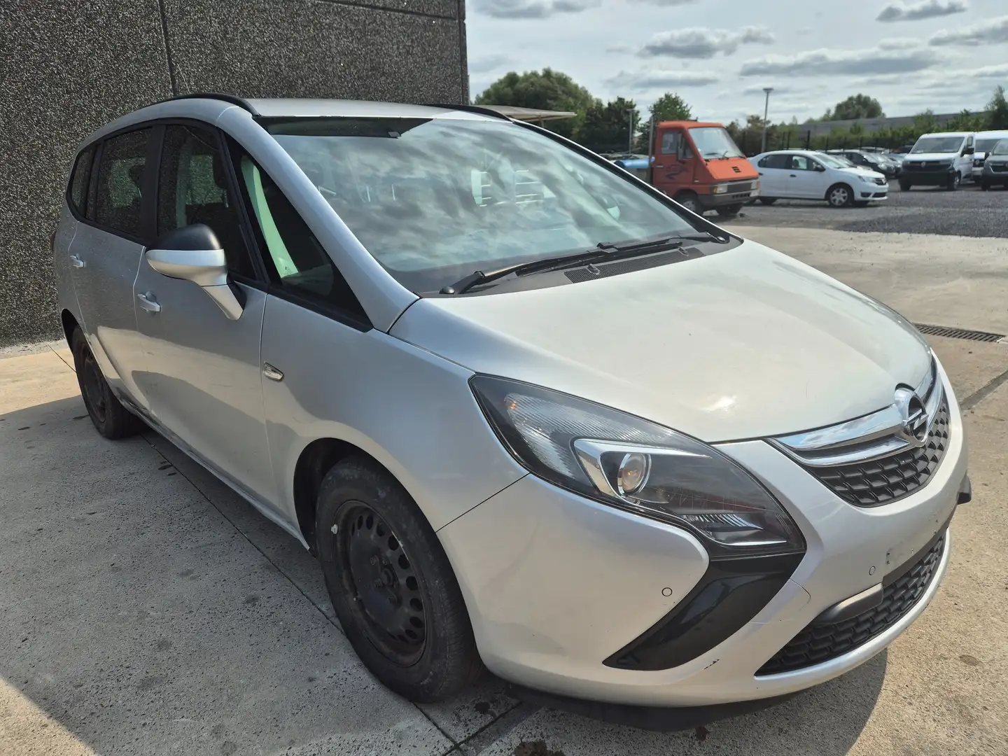 Opel Zafira Tourer 1.9 CDTI 7 PLACES / CLIM / MARCHAND OU EXPORT Zilver - 1
